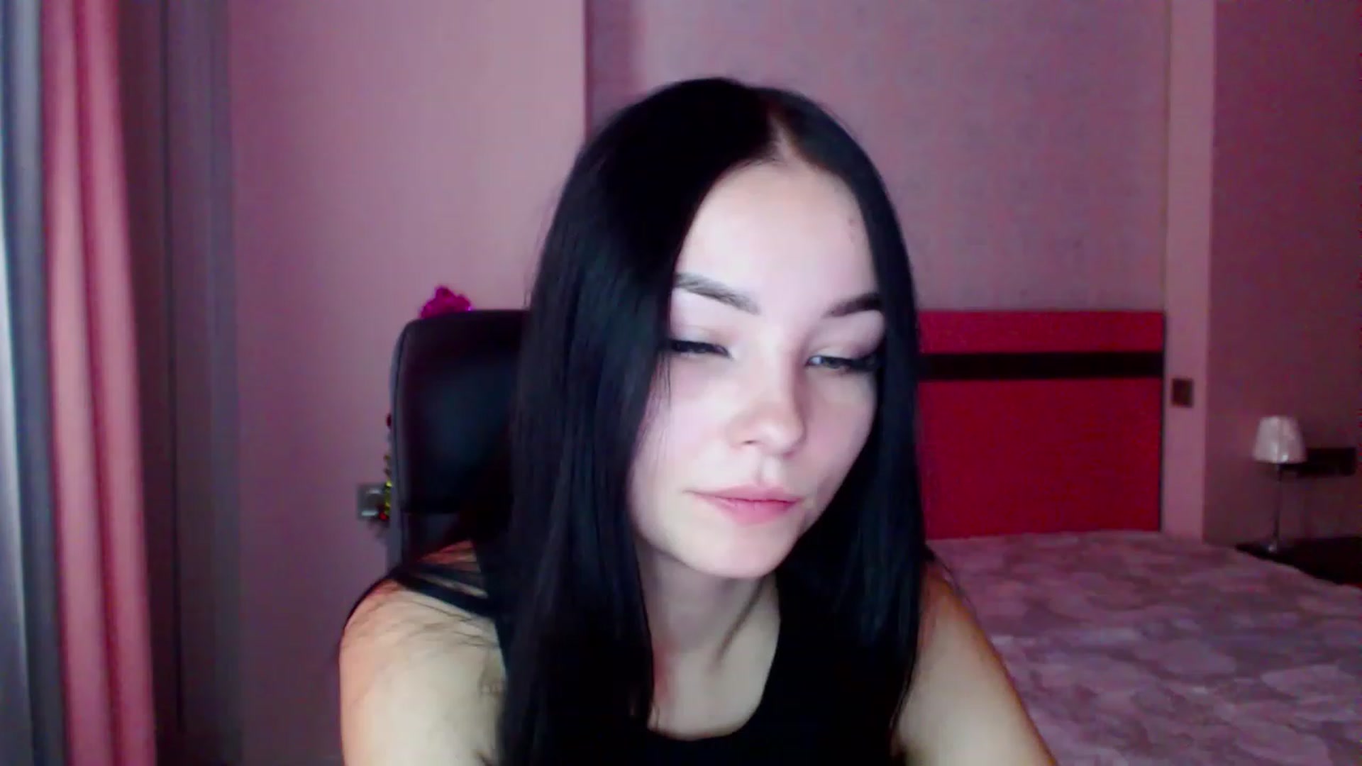 Gallery image thumbnail from SonyaOlsen's myfreecams stream on, 12/28/2022, 10:23 image 20 of 20