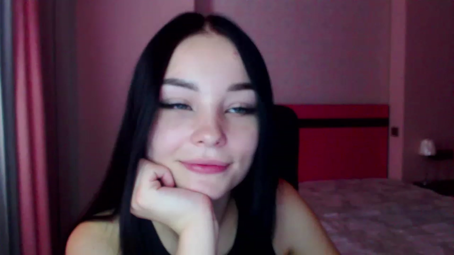 Gallery image thumbnail from SonyaOlsen's myfreecams stream on, 12/28/2022, 10:23 image 8 of 20