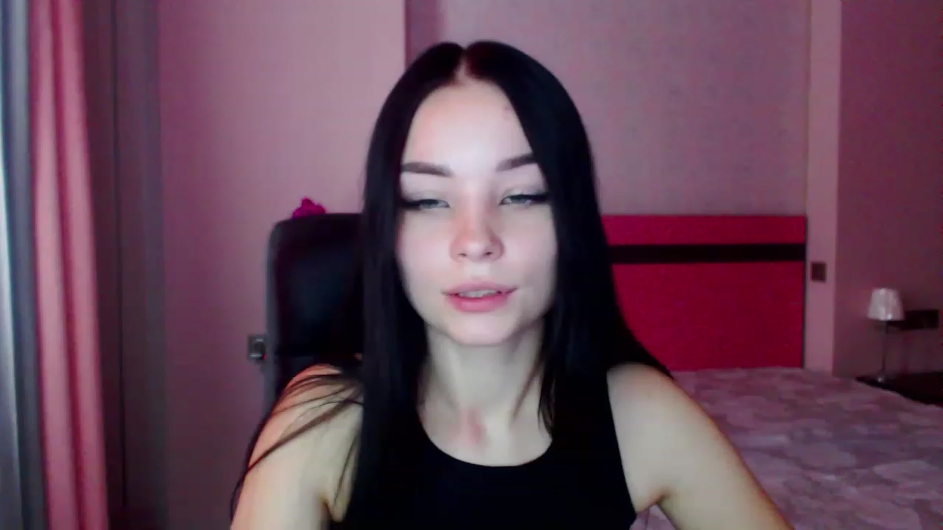 Gallery image thumbnail from SonyaOlsen's myfreecams stream on, 12/28/2022, 10:23 image 11 of 20