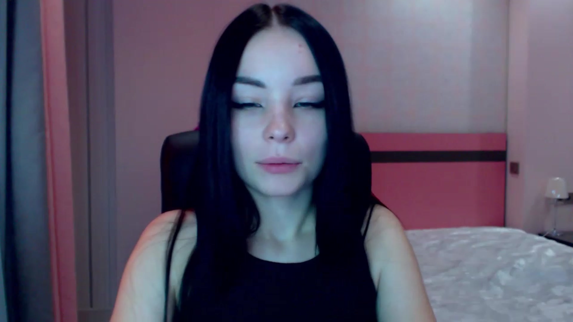 Gallery image thumbnail from SonyaOlsen's myfreecams stream on, 12/29/2022, 09:59 image 14 of 20