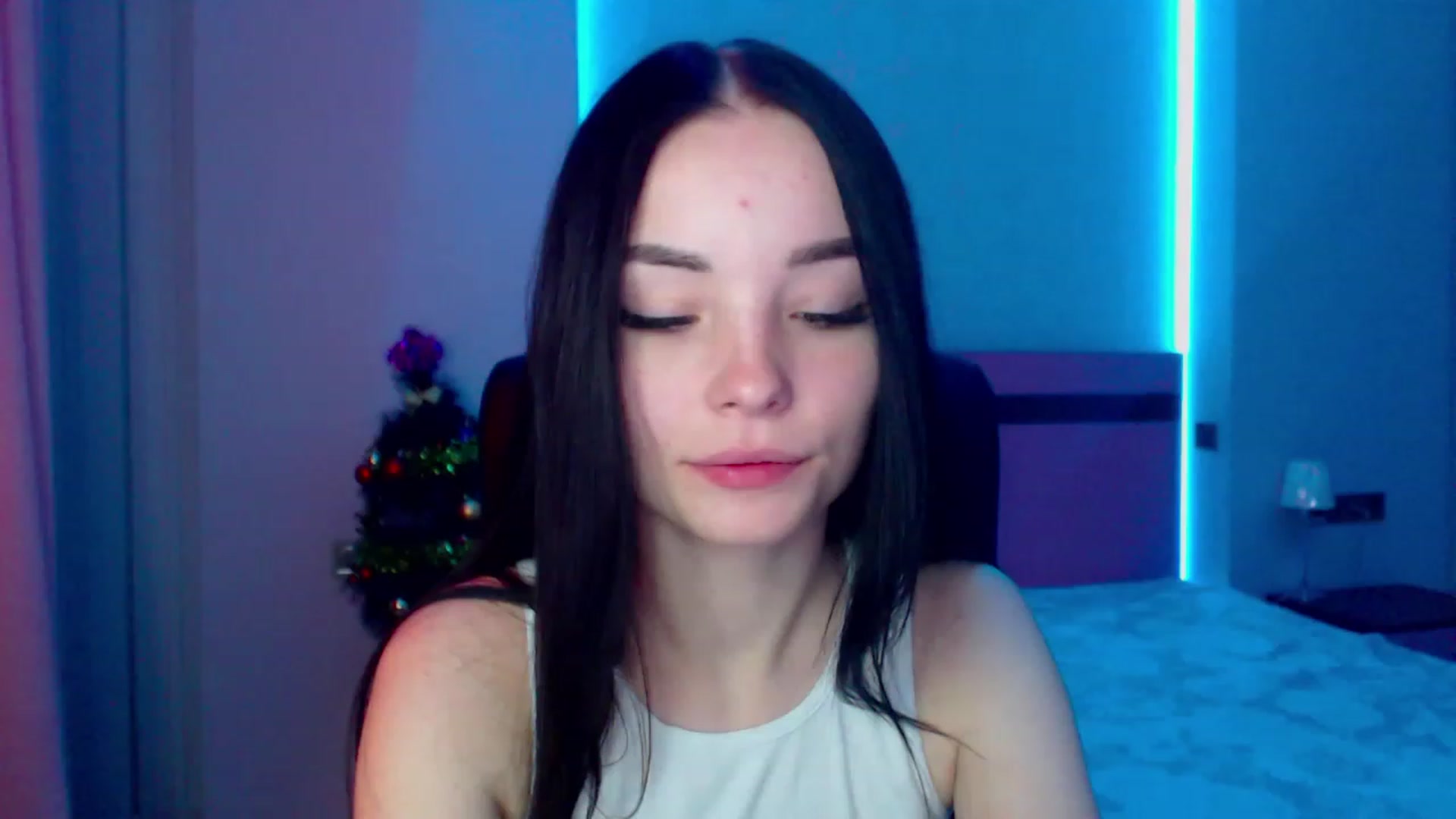 Gallery image thumbnail from SonyaOlsen's myfreecams stream on, 01/09/2023, 08:27 image 1 of 20