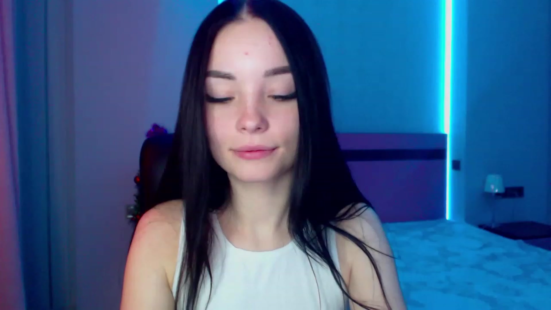 Gallery image thumbnail from SonyaOlsen's myfreecams stream on, 01/09/2023, 08:27 image 18 of 20