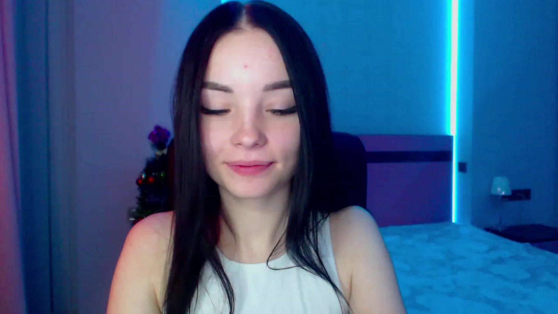 Gallery image thumbnail from SonyaOlsen's myfreecams stream on, 01/09/2023, 08:27 image 11 of 20