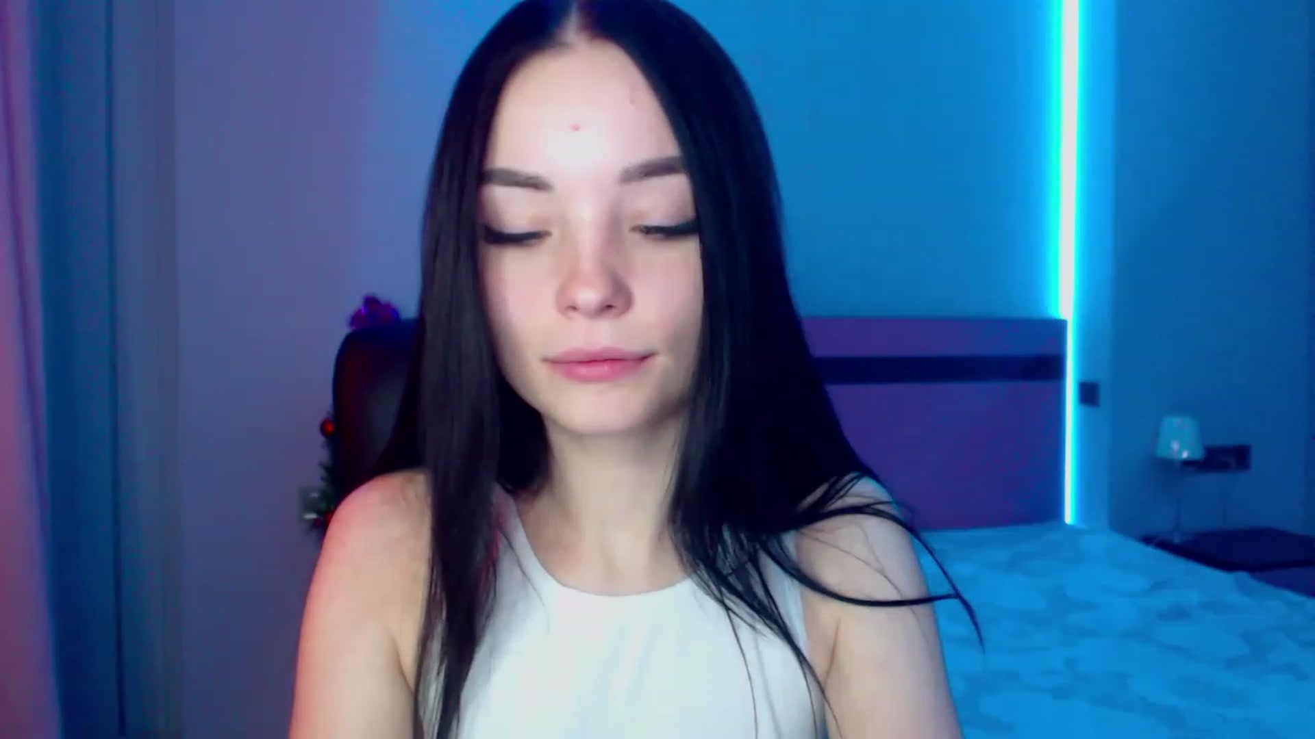 Gallery image thumbnail from SonyaOlsen's myfreecams stream on, 01/09/2023, 08:27 image 15 of 20