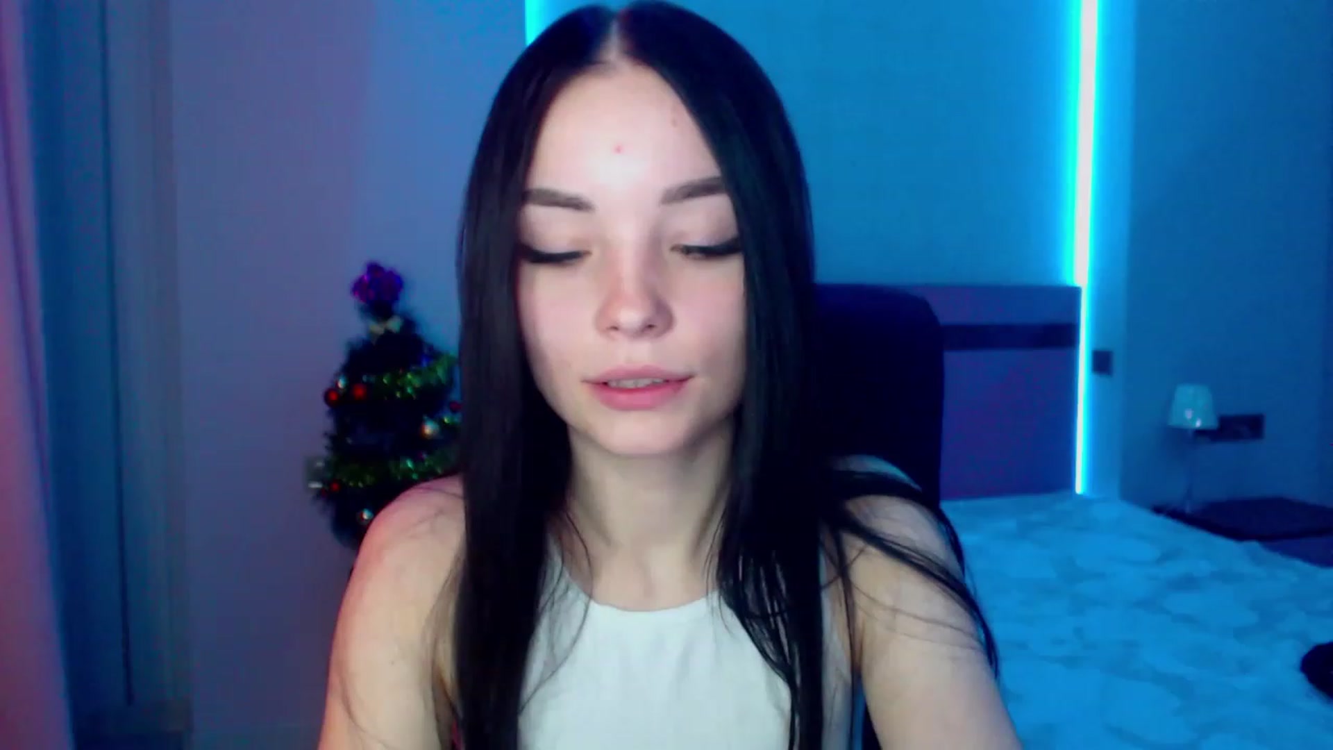 Gallery image thumbnail from SonyaOlsen's myfreecams stream on, 01/09/2023, 09:17 image 19 of 20