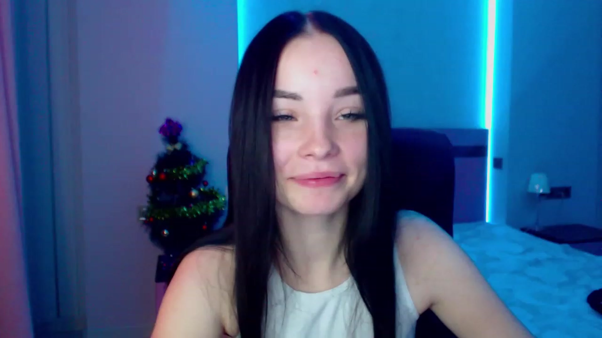 Gallery image thumbnail from SonyaOlsen's myfreecams stream on, 01/09/2023, 09:17 image 3 of 20