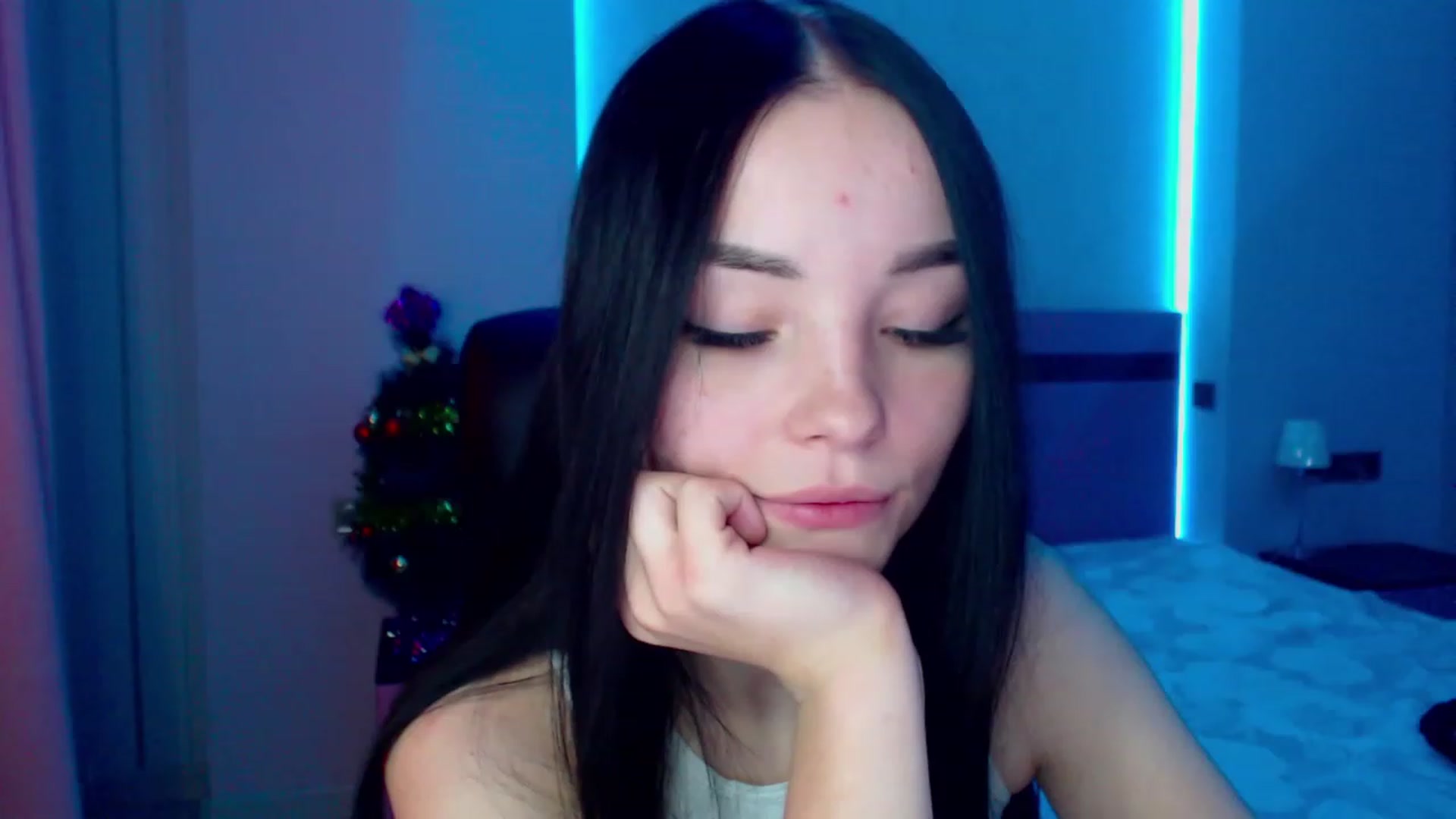 Gallery image thumbnail from SonyaOlsen's myfreecams stream on, 01/09/2023, 09:17 image 4 of 20
