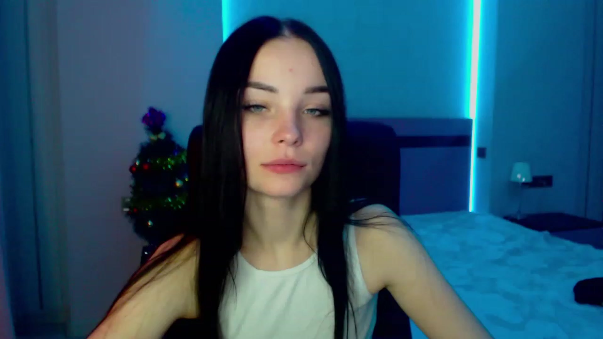 Gallery image thumbnail from SonyaOlsen's myfreecams stream on, 01/09/2023, 11:48 image 11 of 20