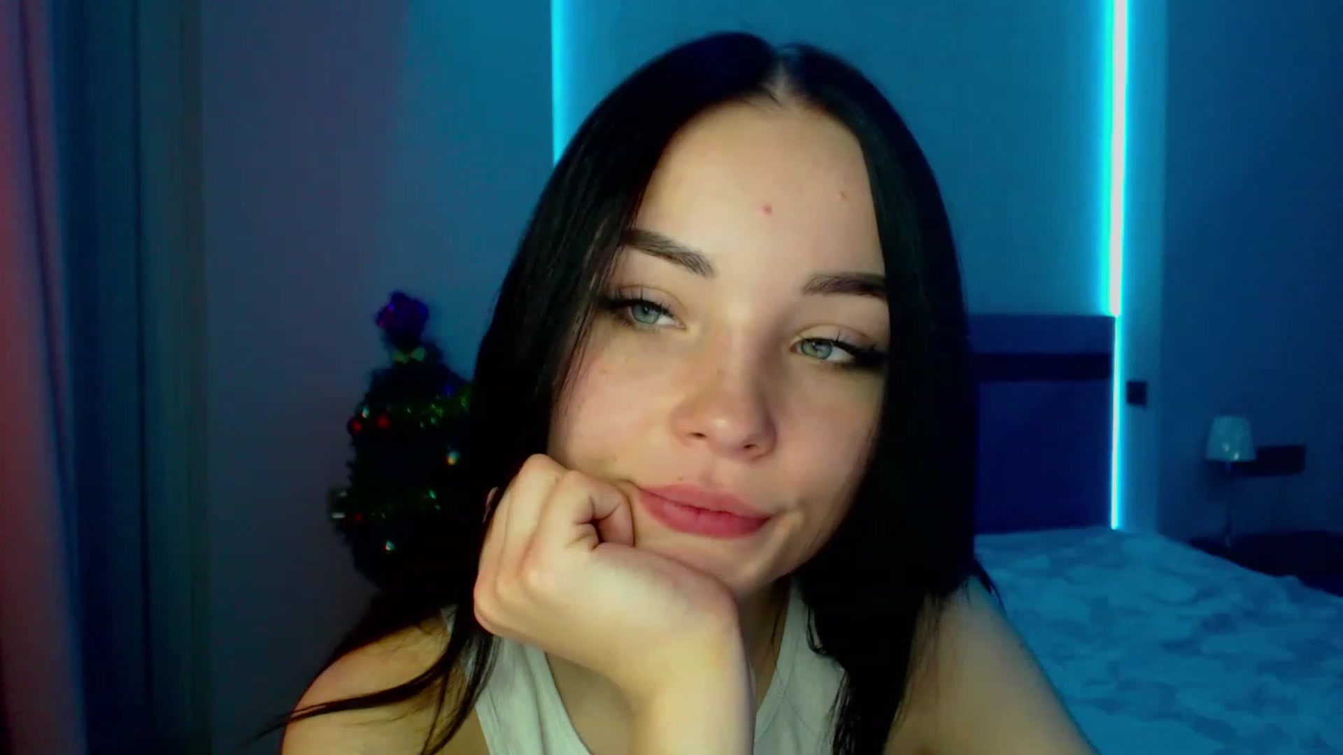 Gallery image thumbnail from SonyaOlsen's myfreecams stream on, 01/09/2023, 11:48 image 1 of 20