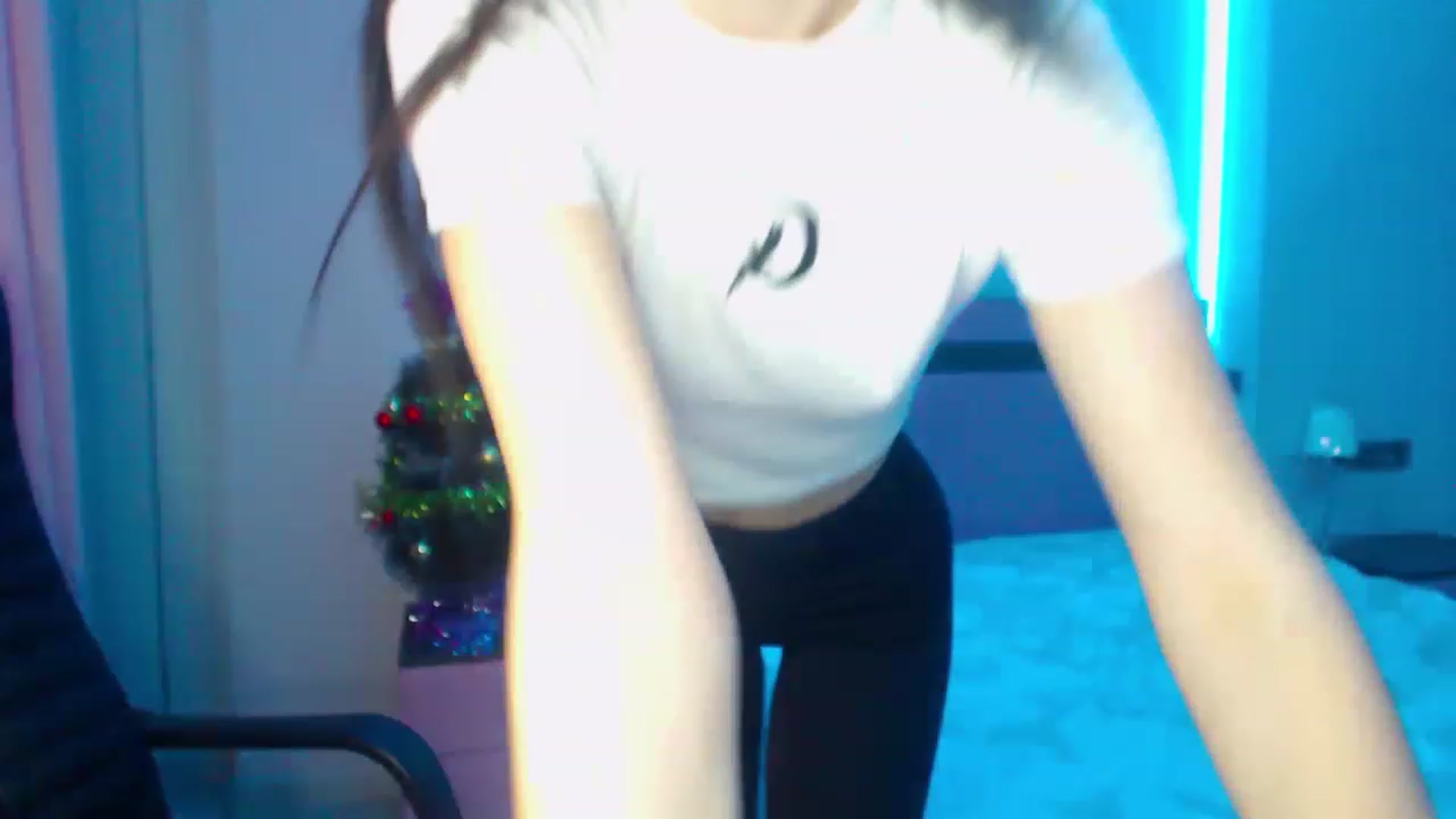 Gallery image thumbnail from SonyaOlsen's myfreecams stream on, 01/10/2023, 10:00 image 15 of 20