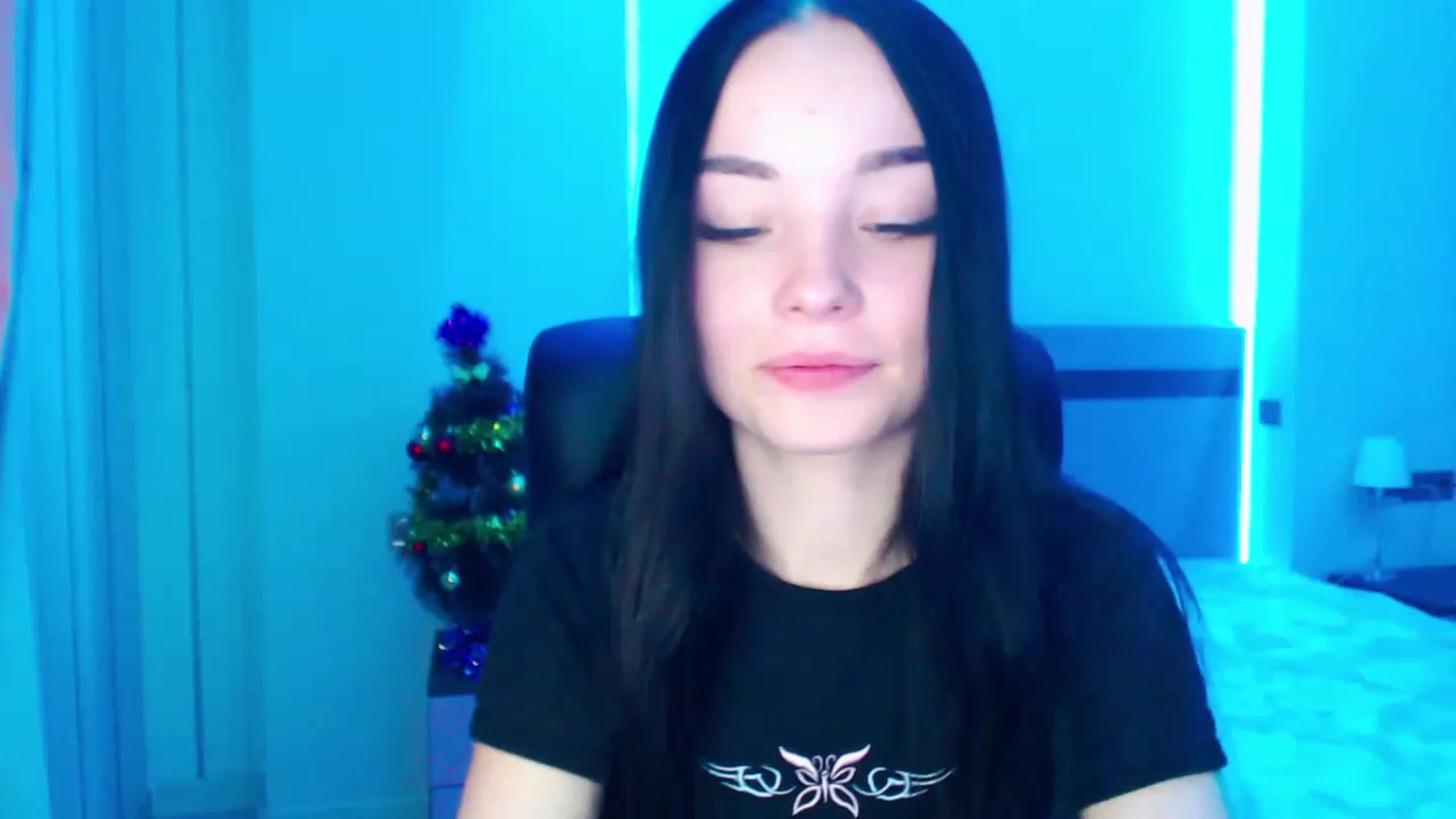 Gallery image thumbnail from SonyaOlsen's myfreecams stream on, 01/12/2023, 08:13 image 8 of 20