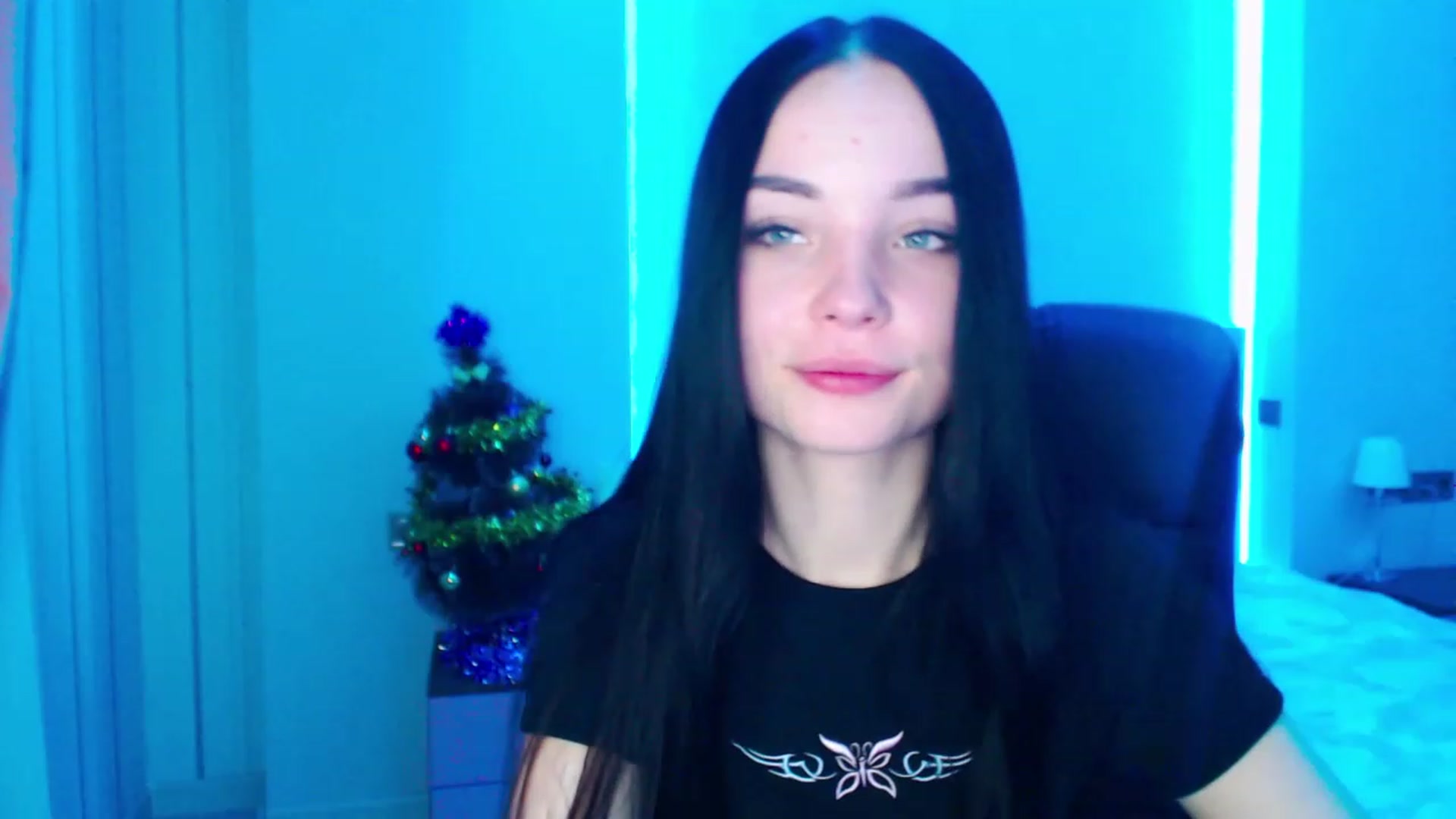 Gallery image thumbnail from SonyaOlsen's myfreecams stream on, 01/12/2023, 08:13 image 5 of 20