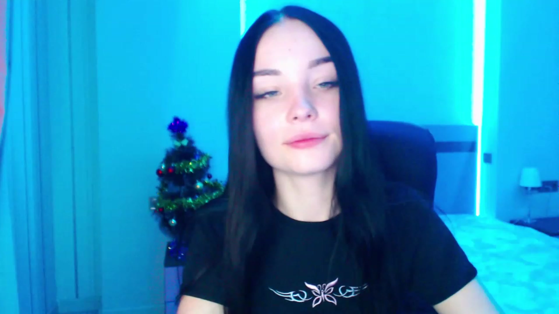 Gallery image thumbnail from SonyaOlsen's myfreecams stream on, 01/12/2023, 08:13 image 17 of 20
