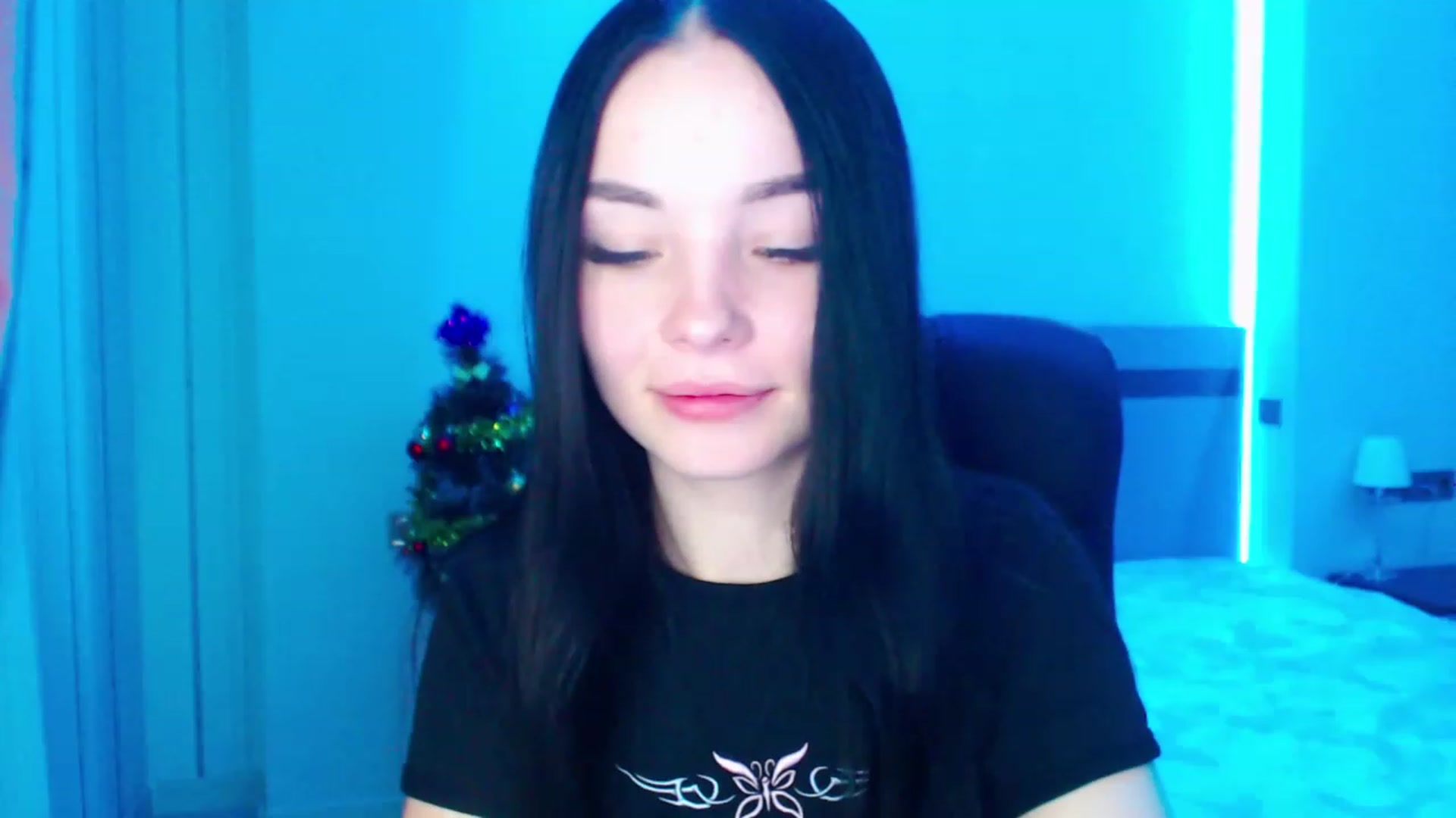 Gallery image thumbnail from SonyaOlsen's myfreecams stream on, 01/12/2023, 08:13 image 14 of 20