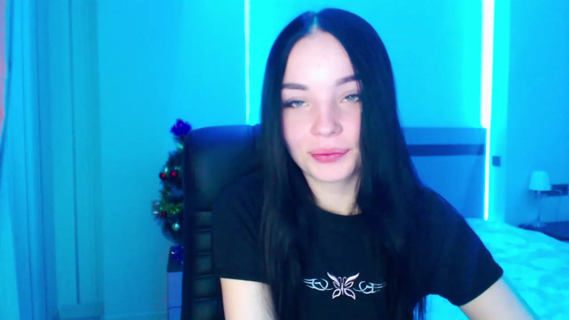 Gallery image thumbnail from SonyaOlsen's myfreecams stream on, 01/12/2023, 08:13 image 9 of 20