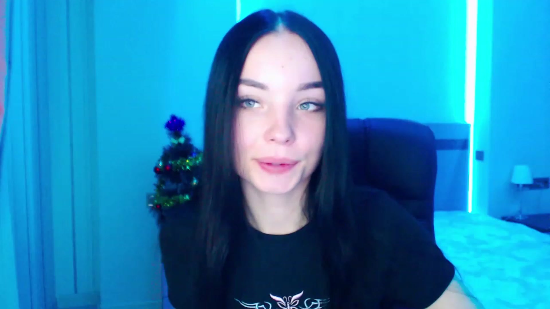 Gallery image thumbnail from SonyaOlsen's myfreecams stream on, 01/12/2023, 08:13 image 11 of 20