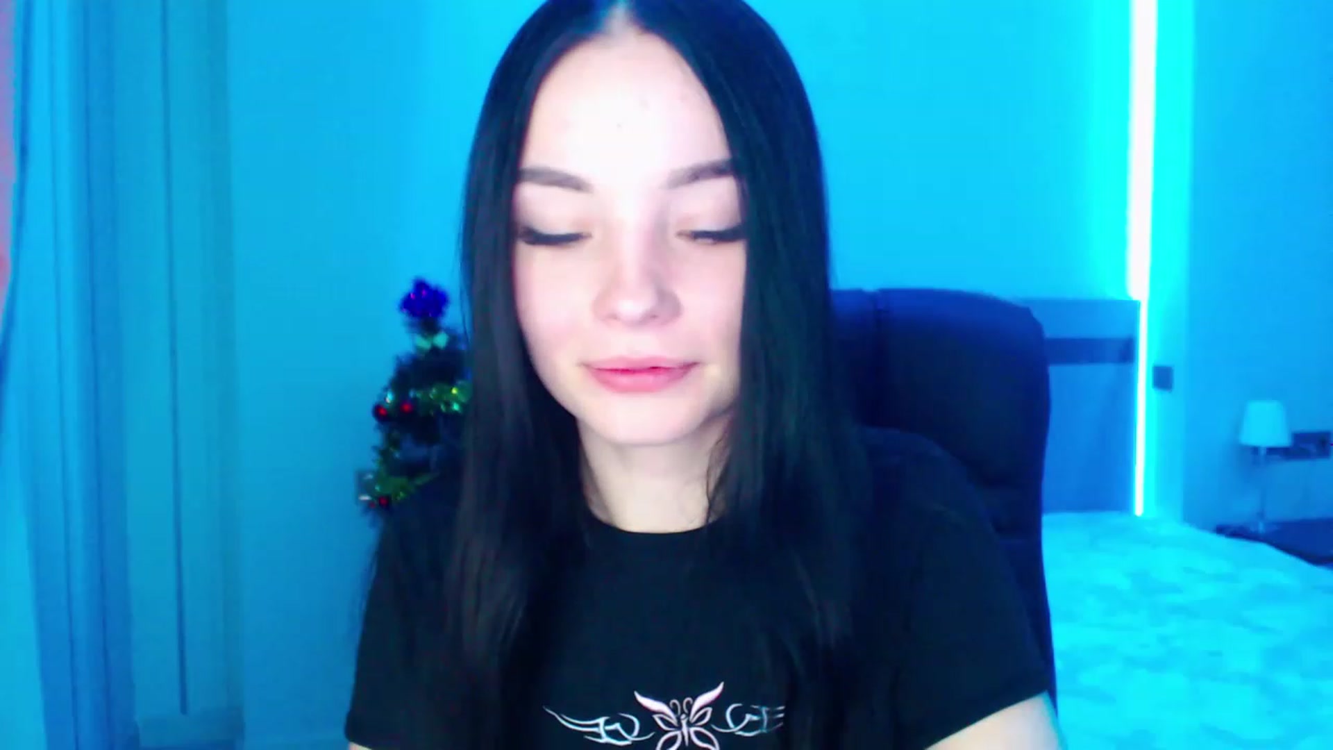 Gallery image thumbnail from SonyaOlsen's myfreecams stream on, 01/12/2023, 08:13 image 13 of 20