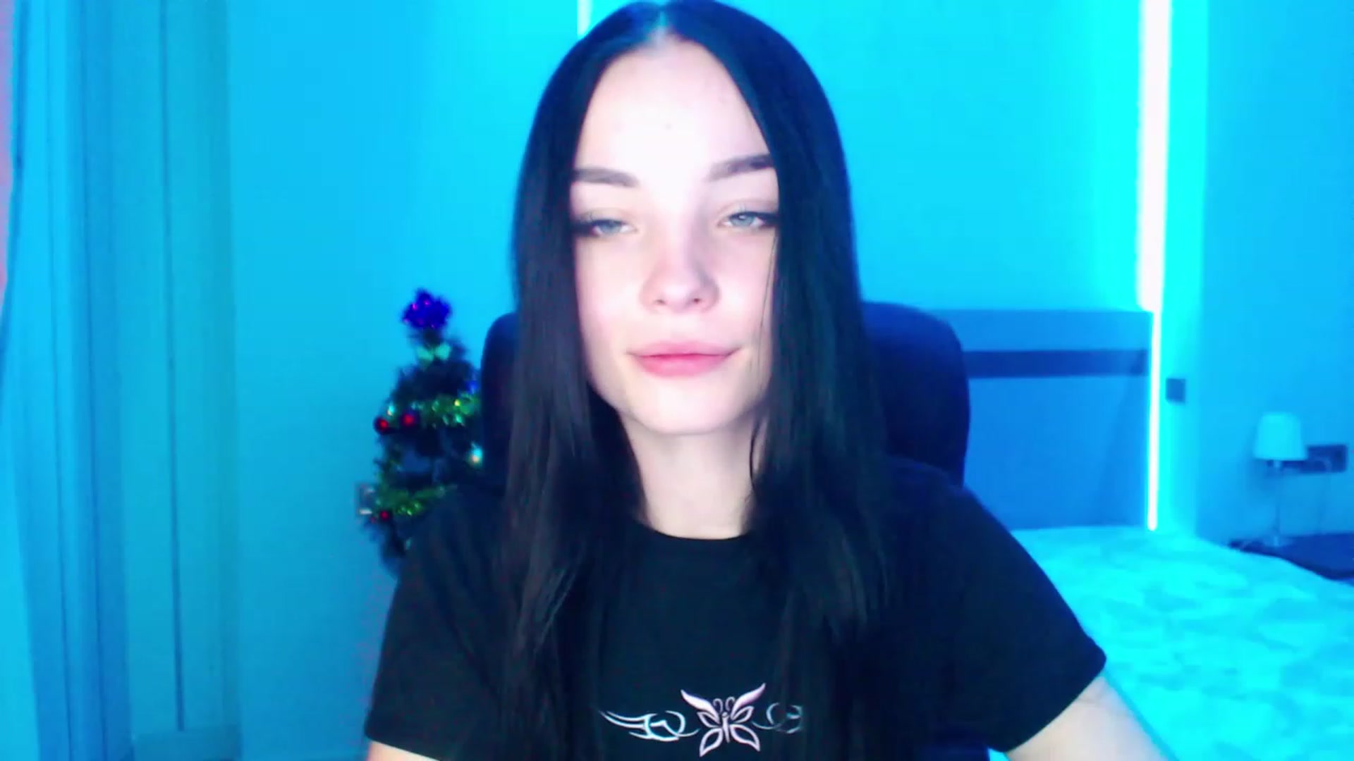 Gallery image thumbnail from SonyaOlsen's myfreecams stream on, 01/12/2023, 09:07 image 7 of 20