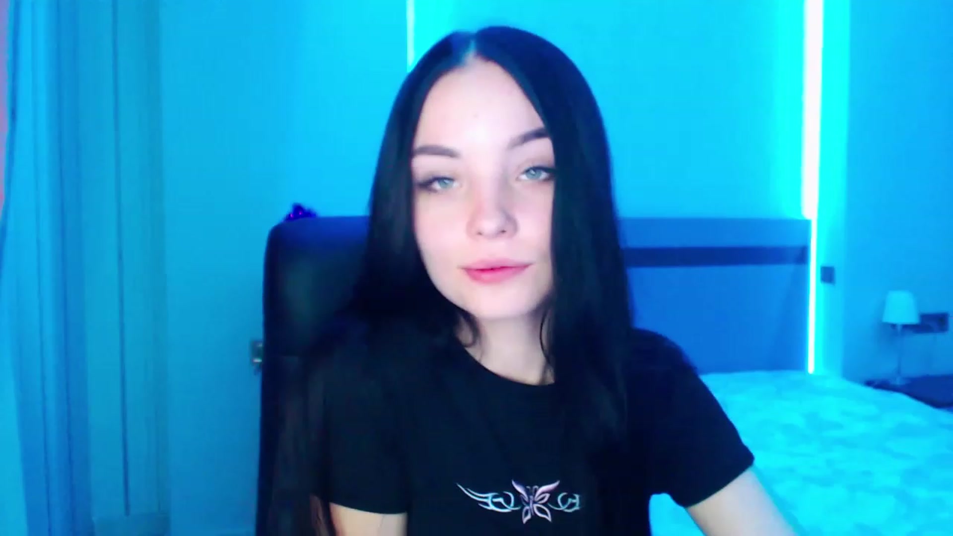 Gallery image thumbnail from SonyaOlsen's myfreecams stream on, 01/12/2023, 09:07 image 2 of 20