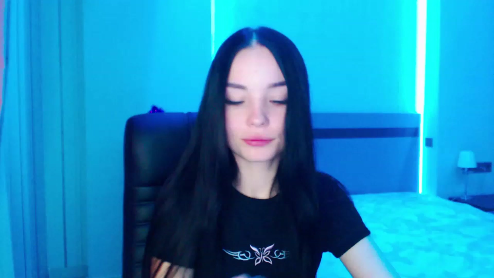 Gallery image thumbnail from SonyaOlsen's myfreecams stream on, 01/12/2023, 09:07 image 4 of 20