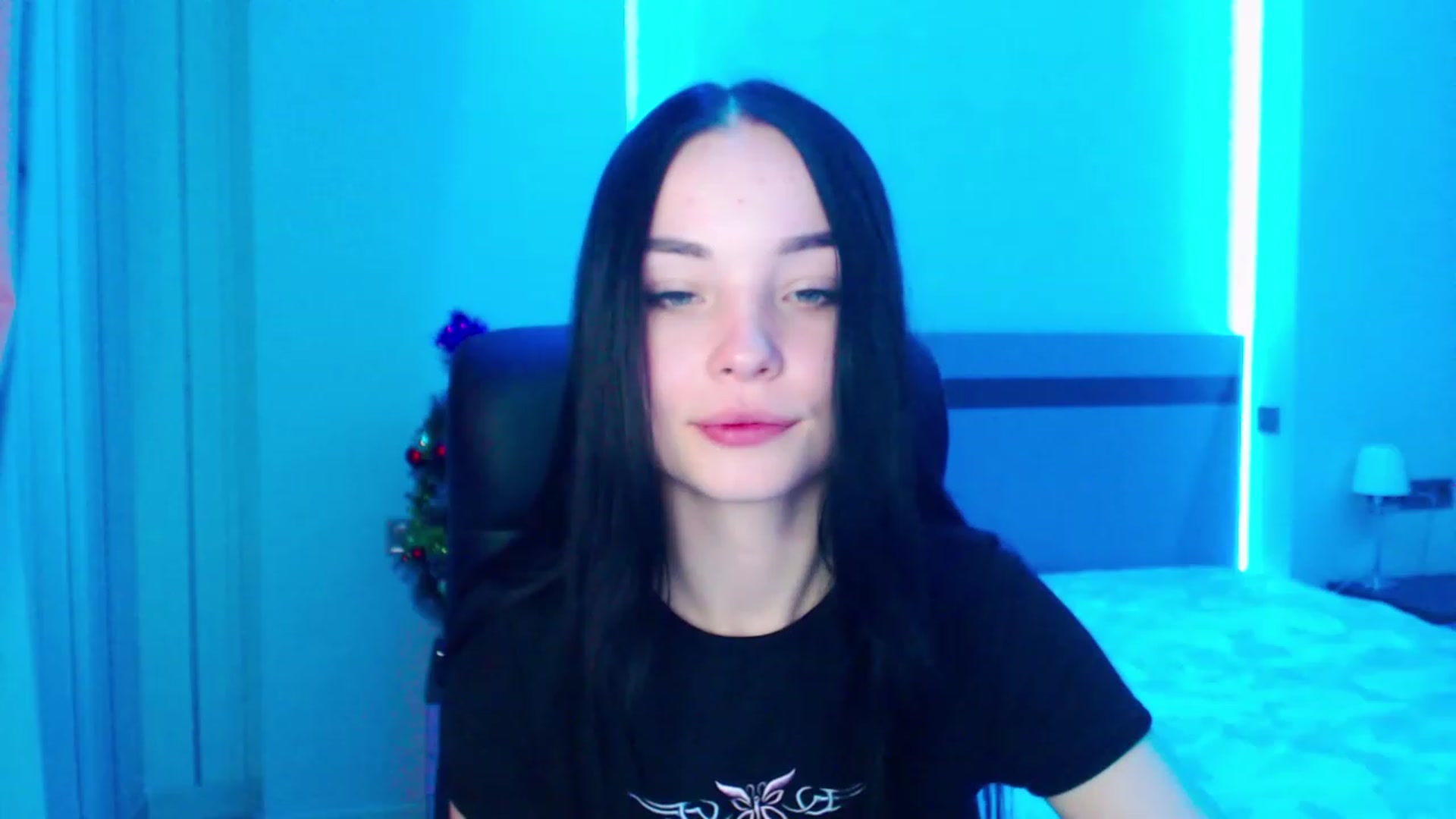 Gallery image thumbnail from SonyaOlsen's myfreecams stream on, 01/12/2023, 09:07 image 19 of 20