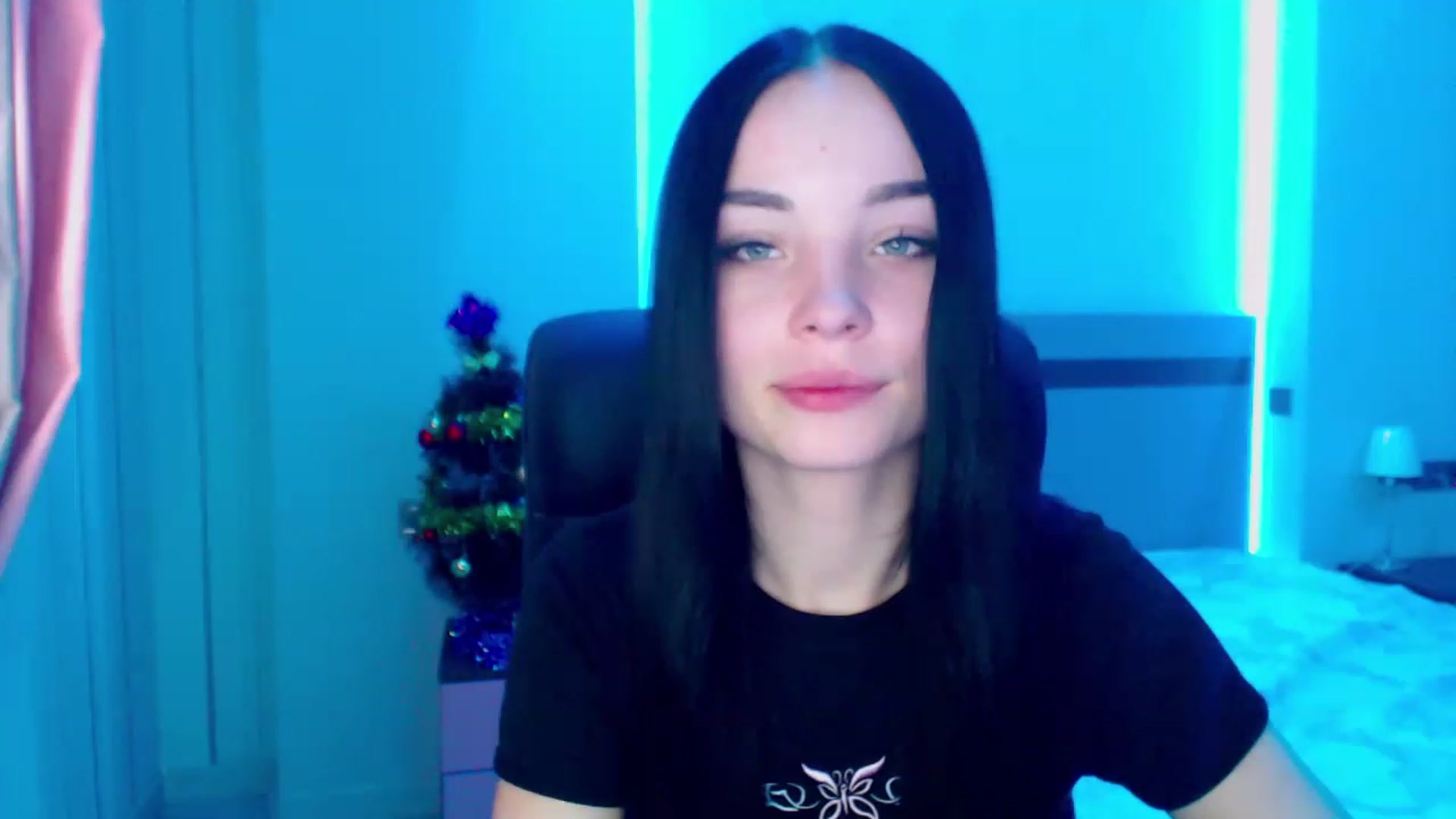 Gallery image thumbnail from SonyaOlsen's myfreecams stream on, 01/12/2023, 11:30 image 20 of 20
