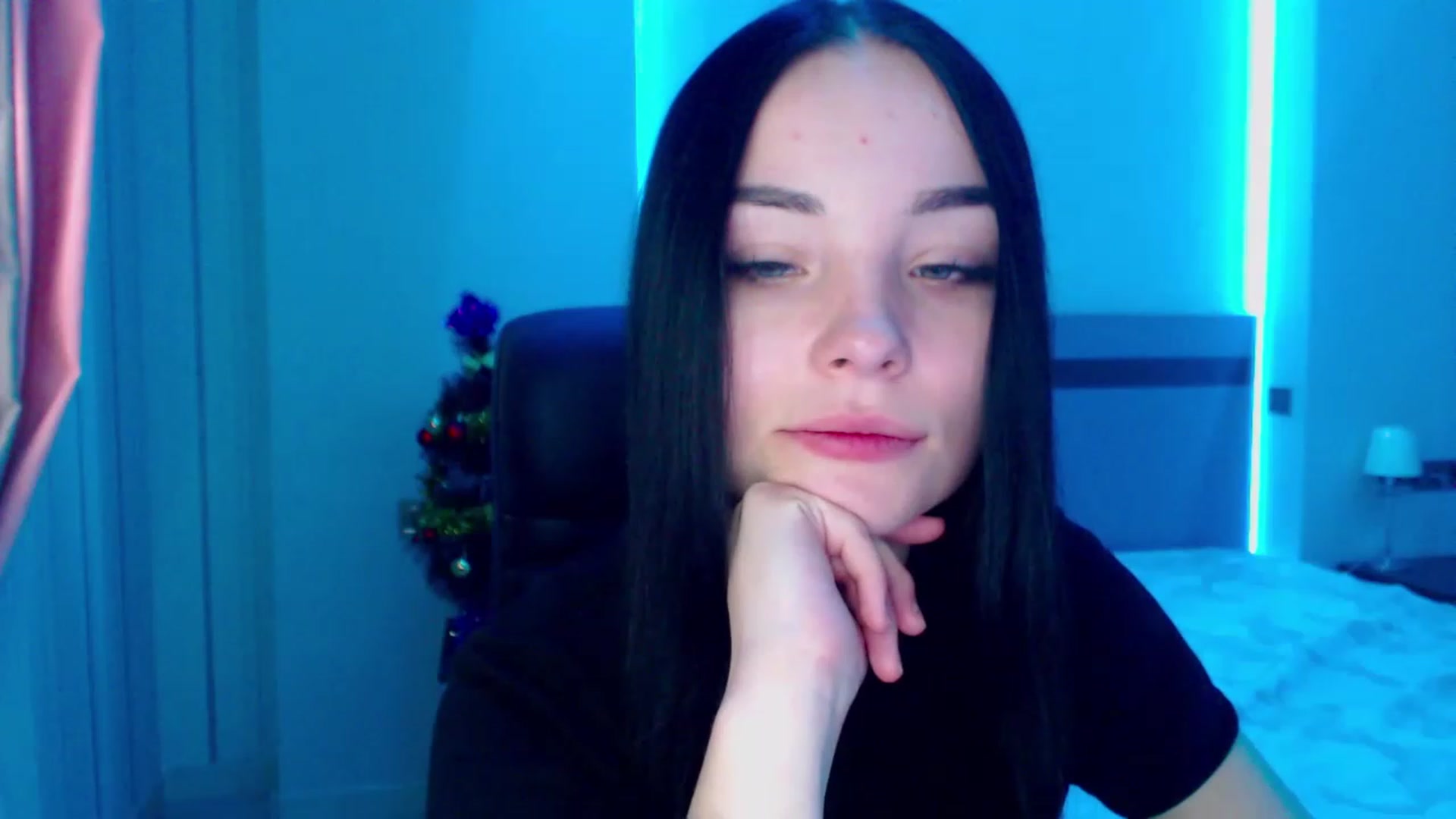 Gallery image thumbnail from SonyaOlsen's myfreecams stream on, 01/12/2023, 11:30 image 9 of 20