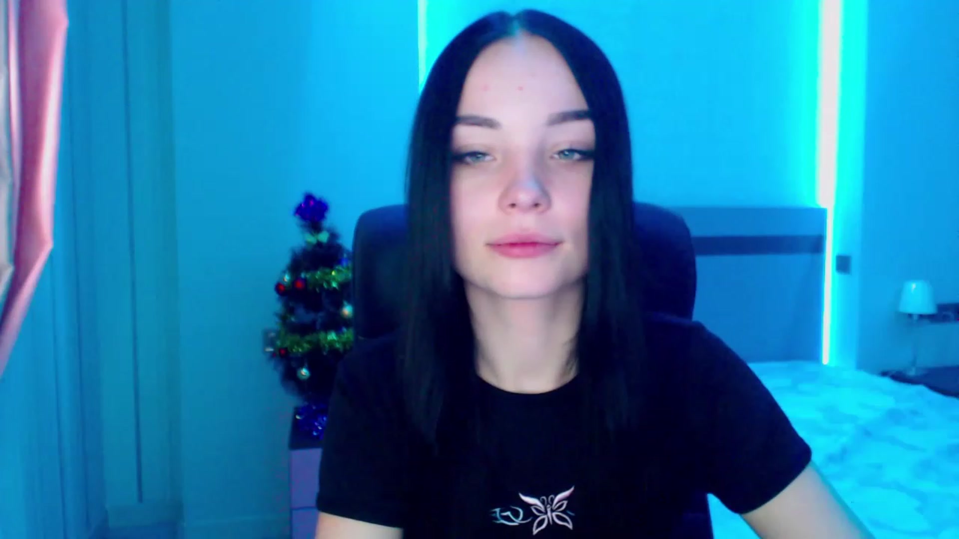Gallery image thumbnail from SonyaOlsen's myfreecams stream on, 01/12/2023, 11:30 image 4 of 20