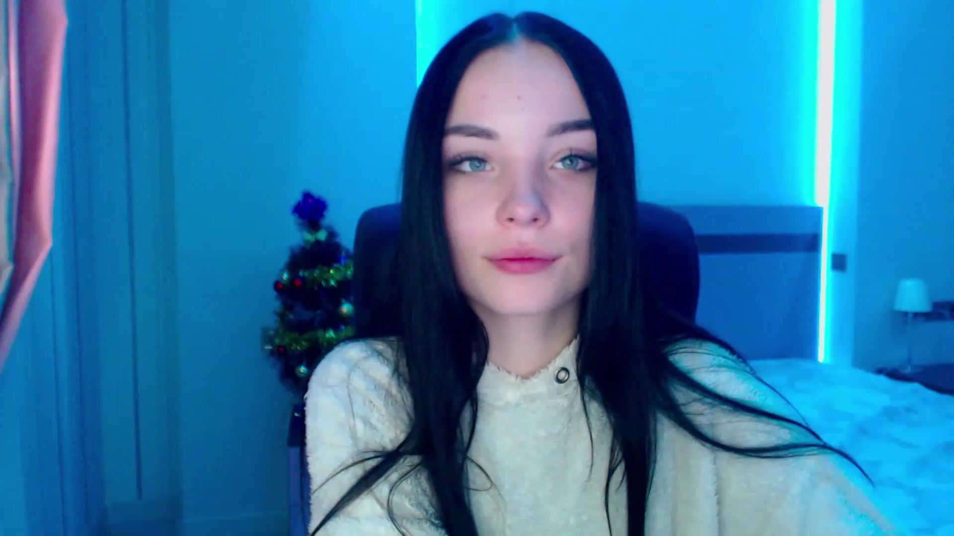 Gallery image thumbnail from SonyaOlsen's myfreecams stream on, 01/12/2023, 11:57 image 13 of 20