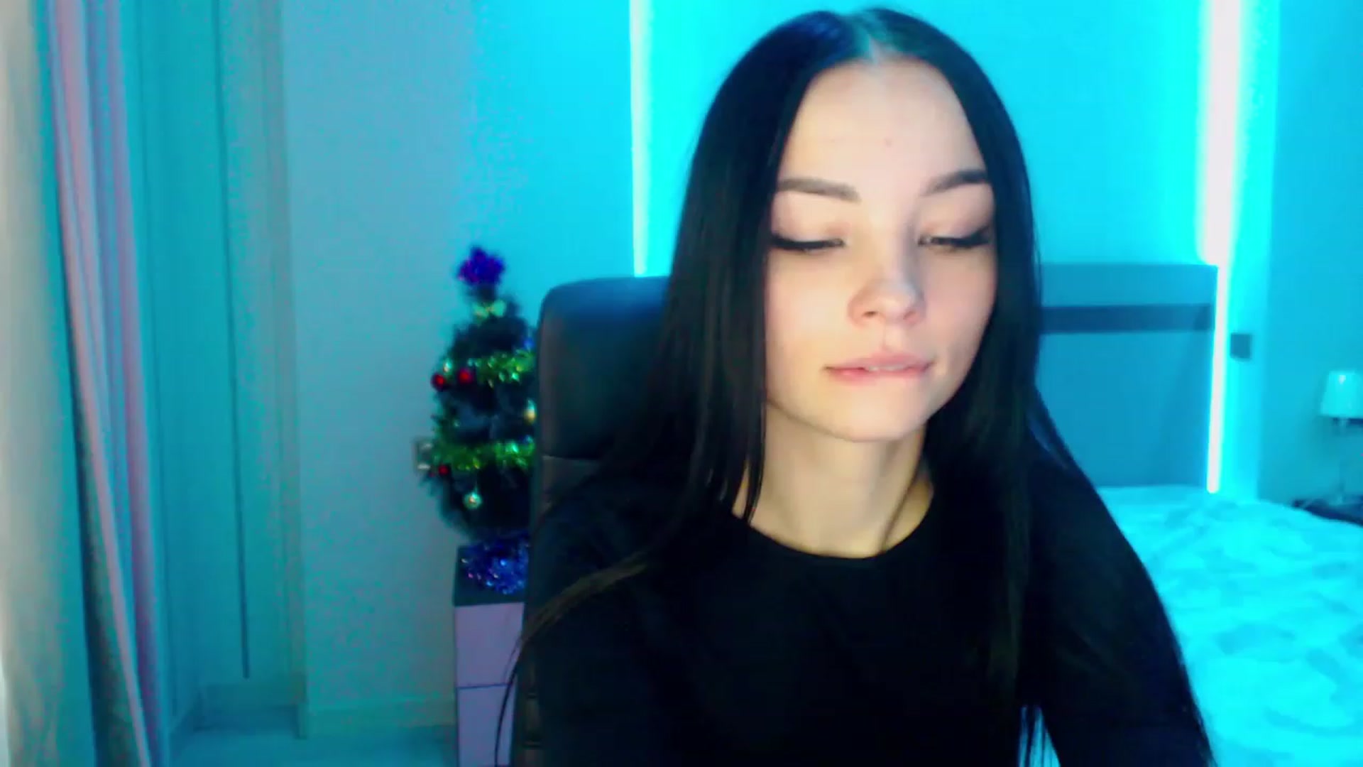 Gallery image thumbnail from SonyaOlsen's myfreecams stream on, 01/13/2023, 11:33 image 17 of 20