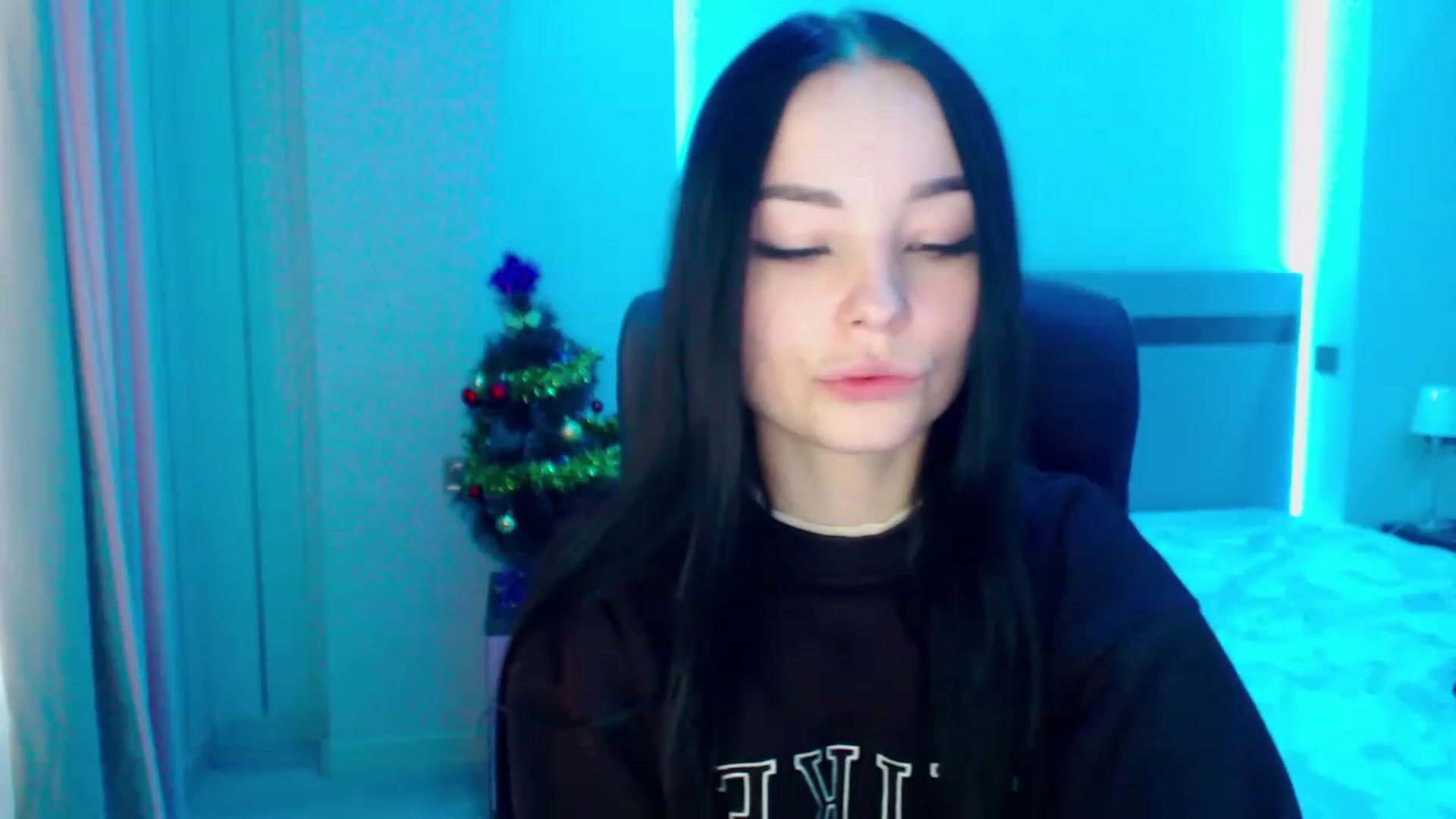 Gallery image thumbnail from SonyaOlsen's myfreecams stream on, 01/13/2023, 11:33 image 3 of 20