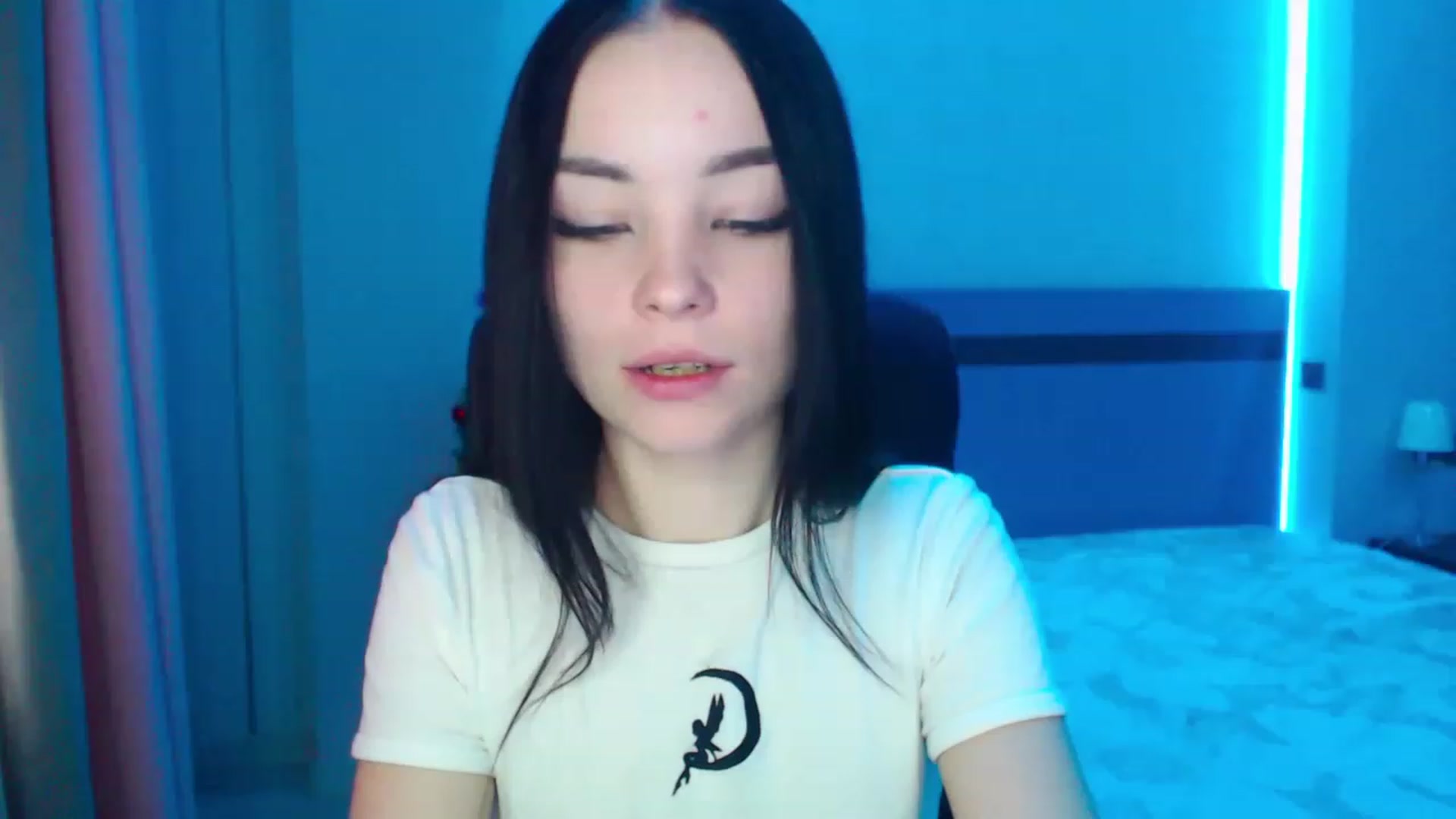 Gallery image thumbnail from SonyaOlsen's myfreecams stream on, 01/17/2023, 09:00 image 7 of 20