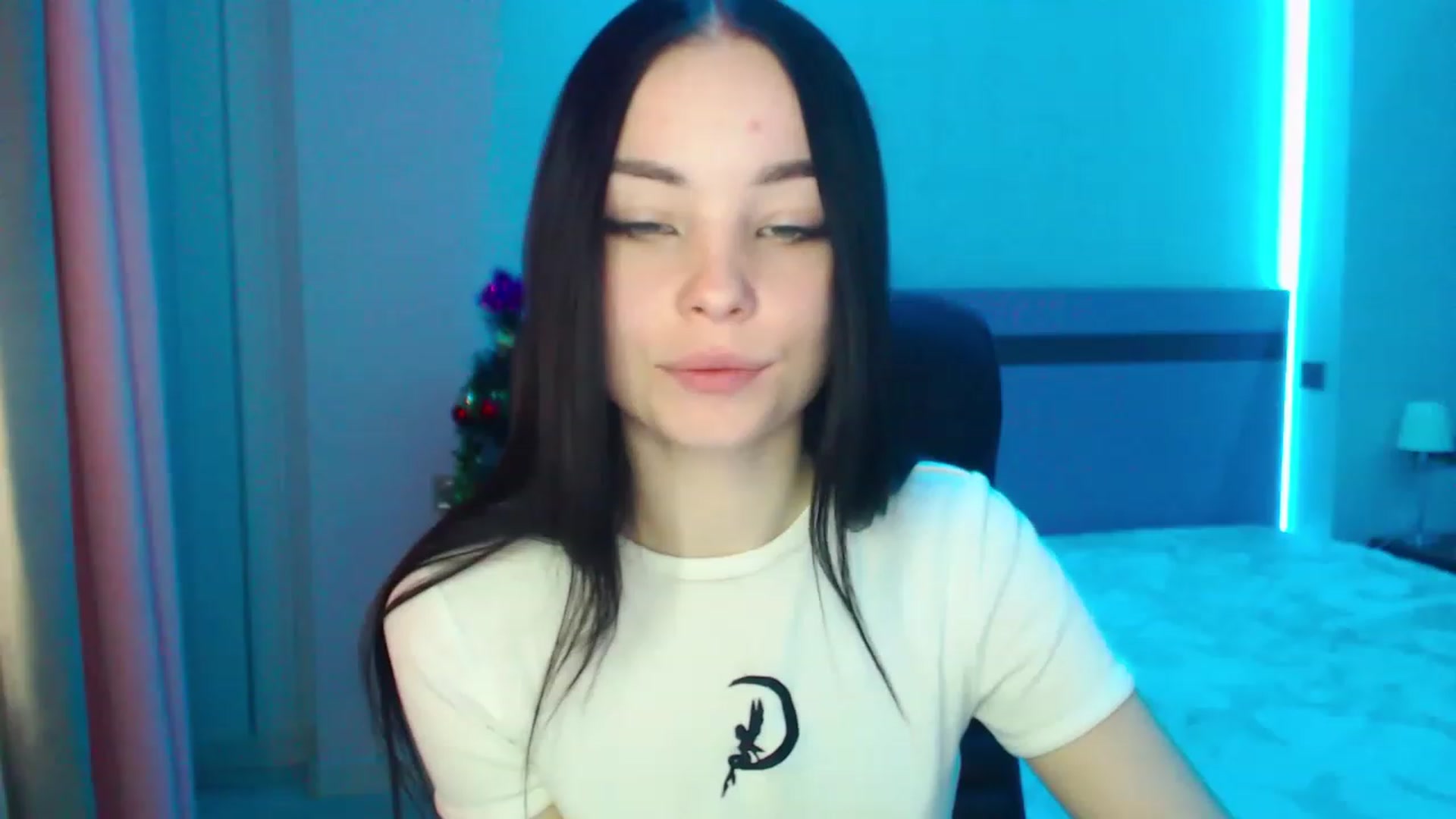 Gallery image thumbnail from SonyaOlsen's myfreecams stream on, 01/17/2023, 09:00 image 18 of 20
