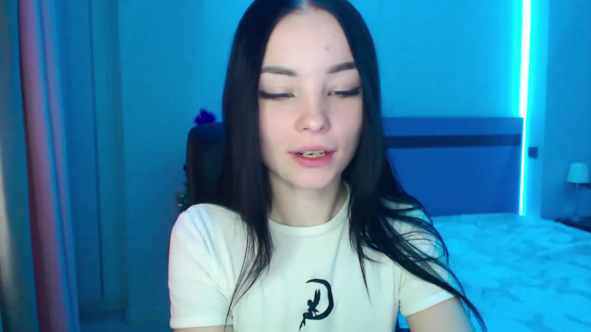 Gallery image thumbnail from SonyaOlsen's myfreecams stream on, 01/17/2023, 09:00 image 8 of 20