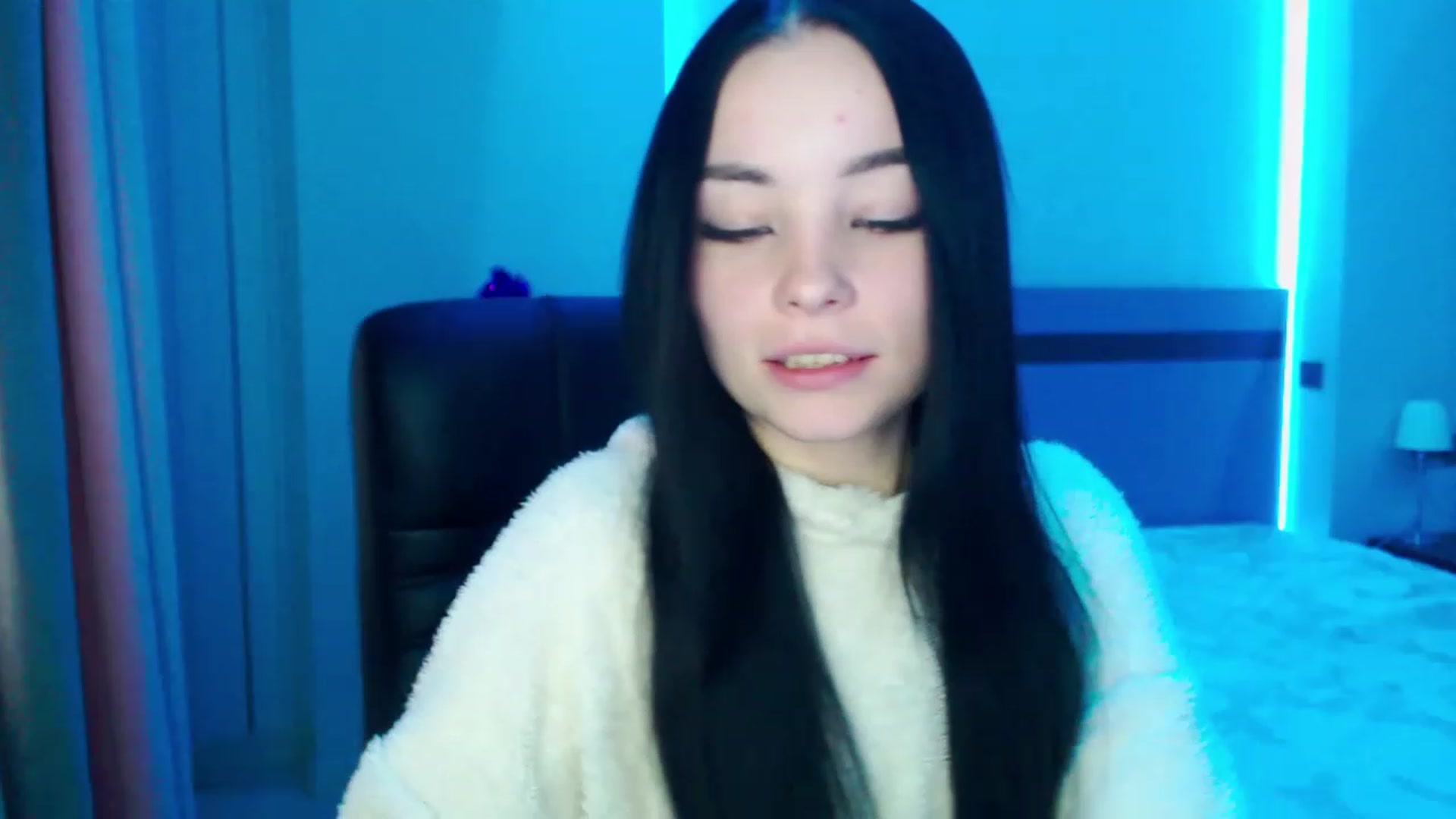 Gallery image thumbnail from SonyaOlsen's myfreecams stream on, 01/17/2023, 11:05 image 20 of 20