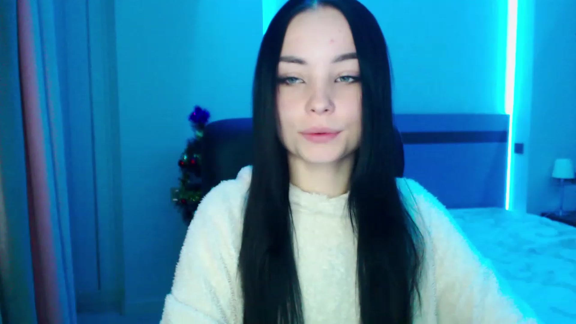 Gallery image thumbnail from SonyaOlsen's myfreecams stream on, 01/17/2023, 11:05 image 6 of 20