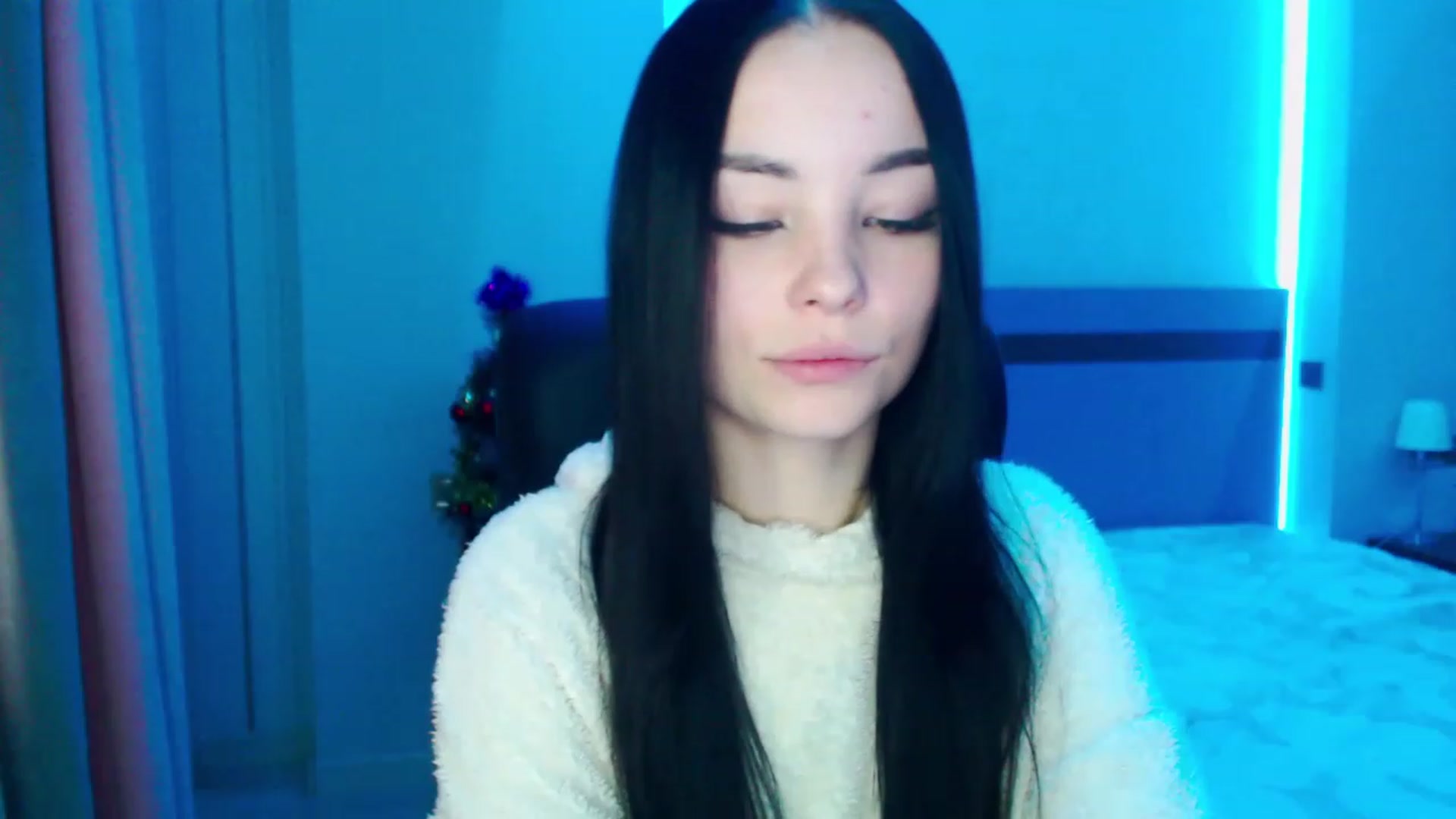Gallery image thumbnail from SonyaOlsen's myfreecams stream on, 01/17/2023, 11:05 image 19 of 20