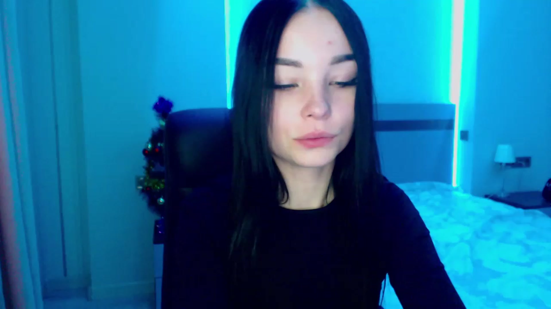 Gallery image thumbnail from SonyaOlsen's myfreecams stream on, 01/18/2023, 10:00 image 10 of 20