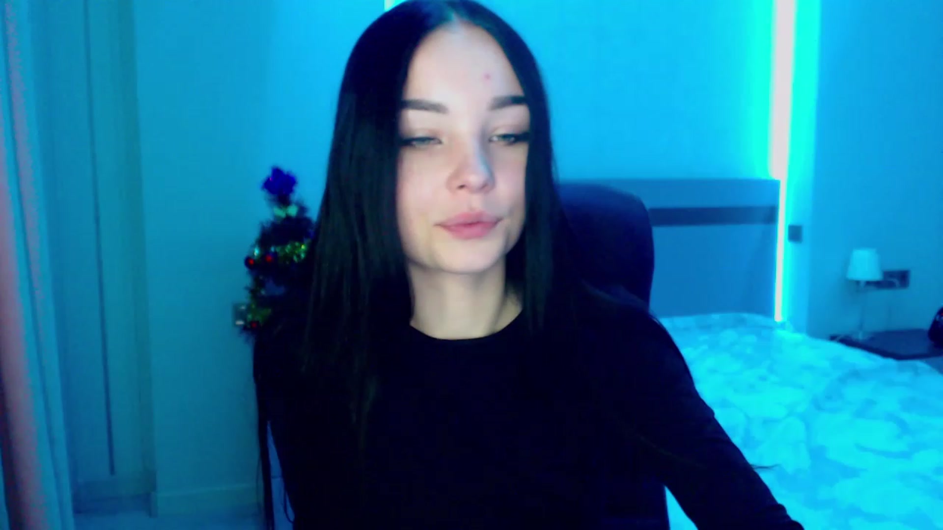 Gallery image thumbnail from SonyaOlsen's myfreecams stream on, 01/18/2023, 10:00 image 20 of 20