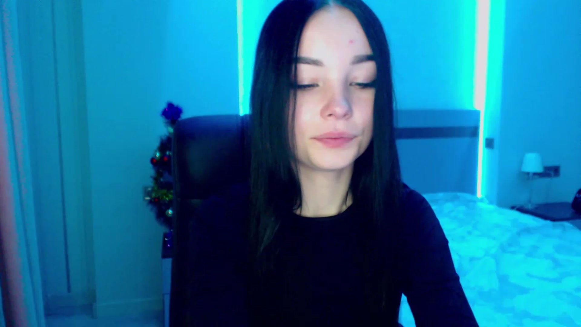 Gallery image thumbnail from SonyaOlsen's myfreecams stream on, 01/18/2023, 10:00 image 8 of 20