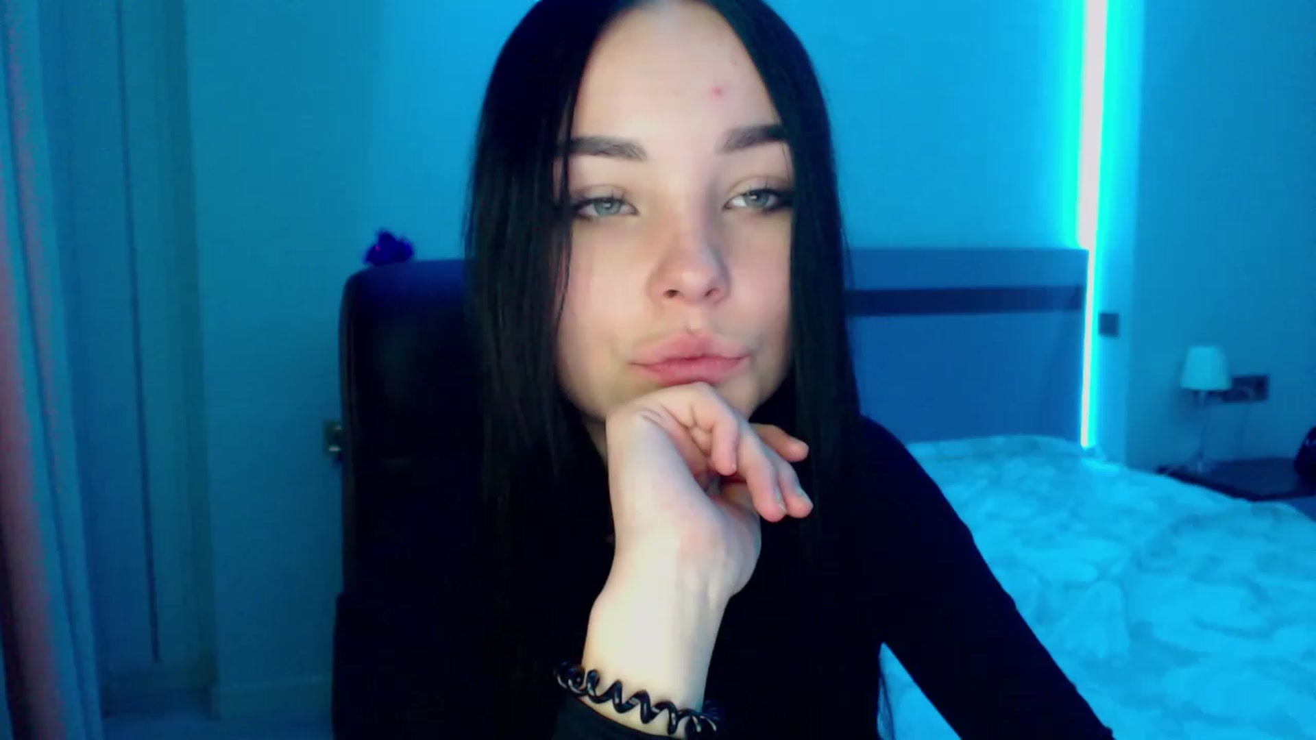 Gallery image thumbnail from SonyaOlsen's myfreecams stream on, 01/18/2023, 10:00 image 5 of 20