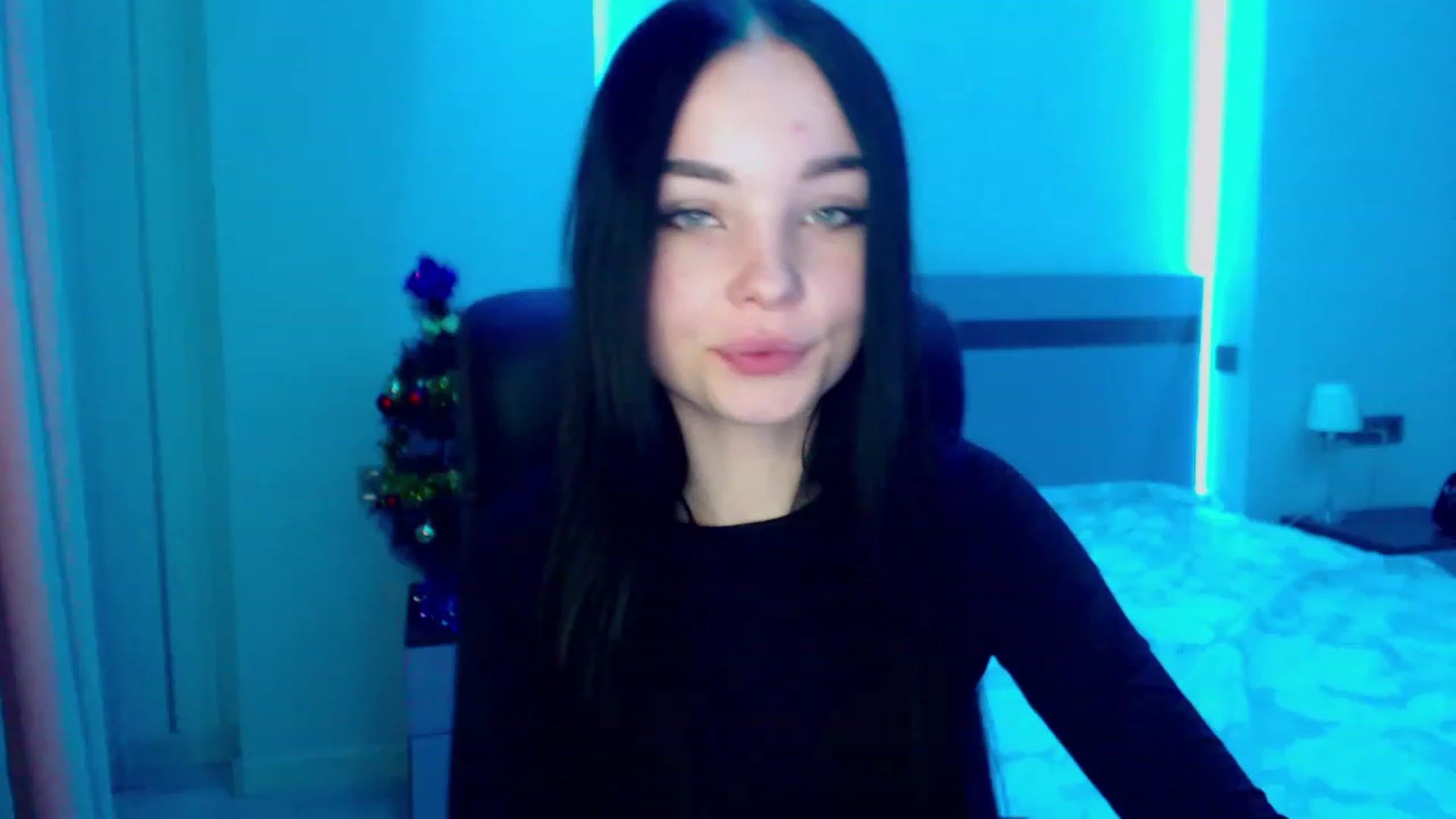 Gallery image thumbnail from SonyaOlsen's myfreecams stream on, 01/18/2023, 10:00 image 1 of 20