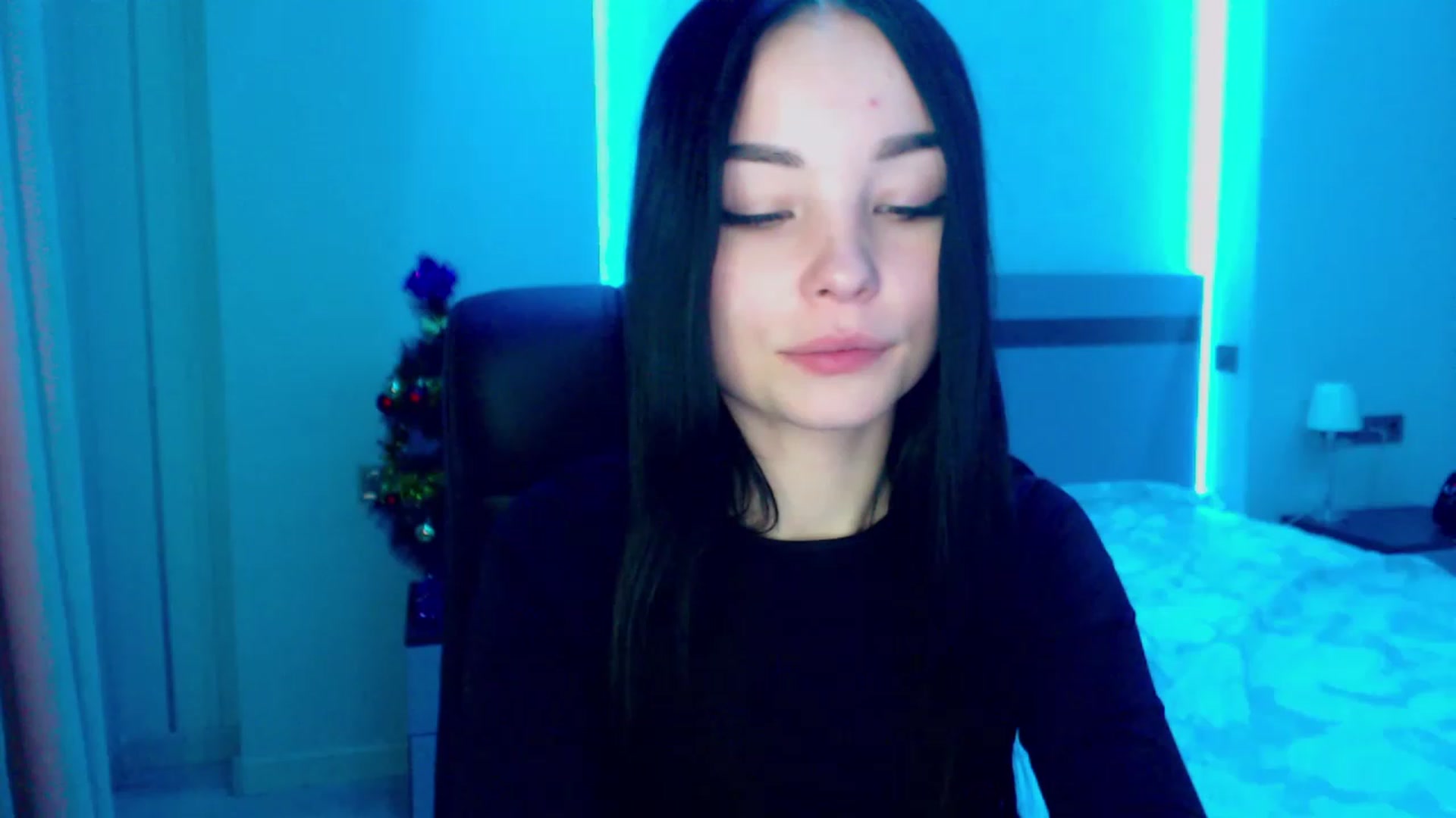 Gallery image thumbnail from SonyaOlsen's myfreecams stream on, 01/18/2023, 10:00 image 12 of 20