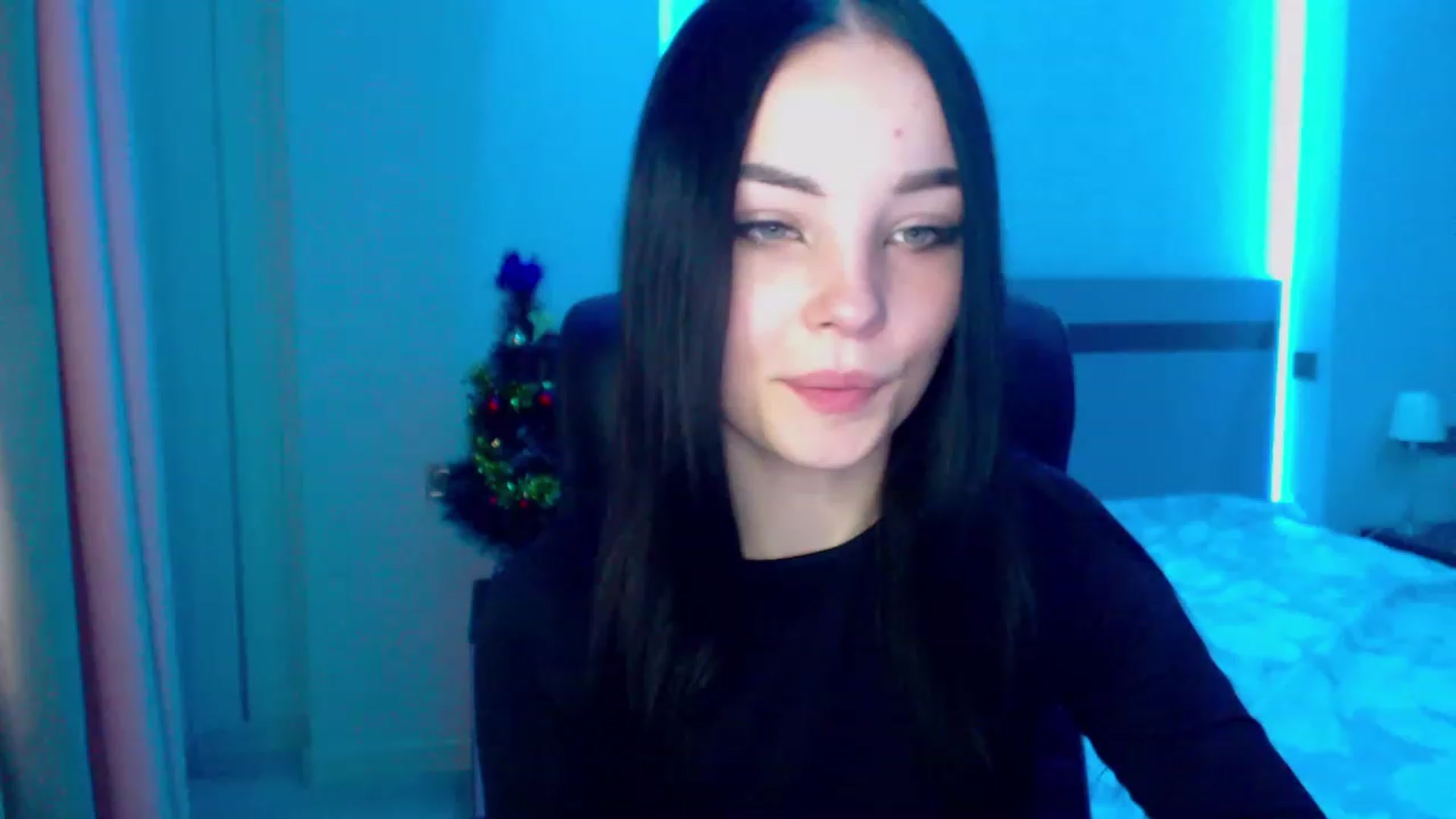 Gallery image thumbnail from SonyaOlsen's myfreecams stream on, 01/19/2023, 10:18 image 5 of 20