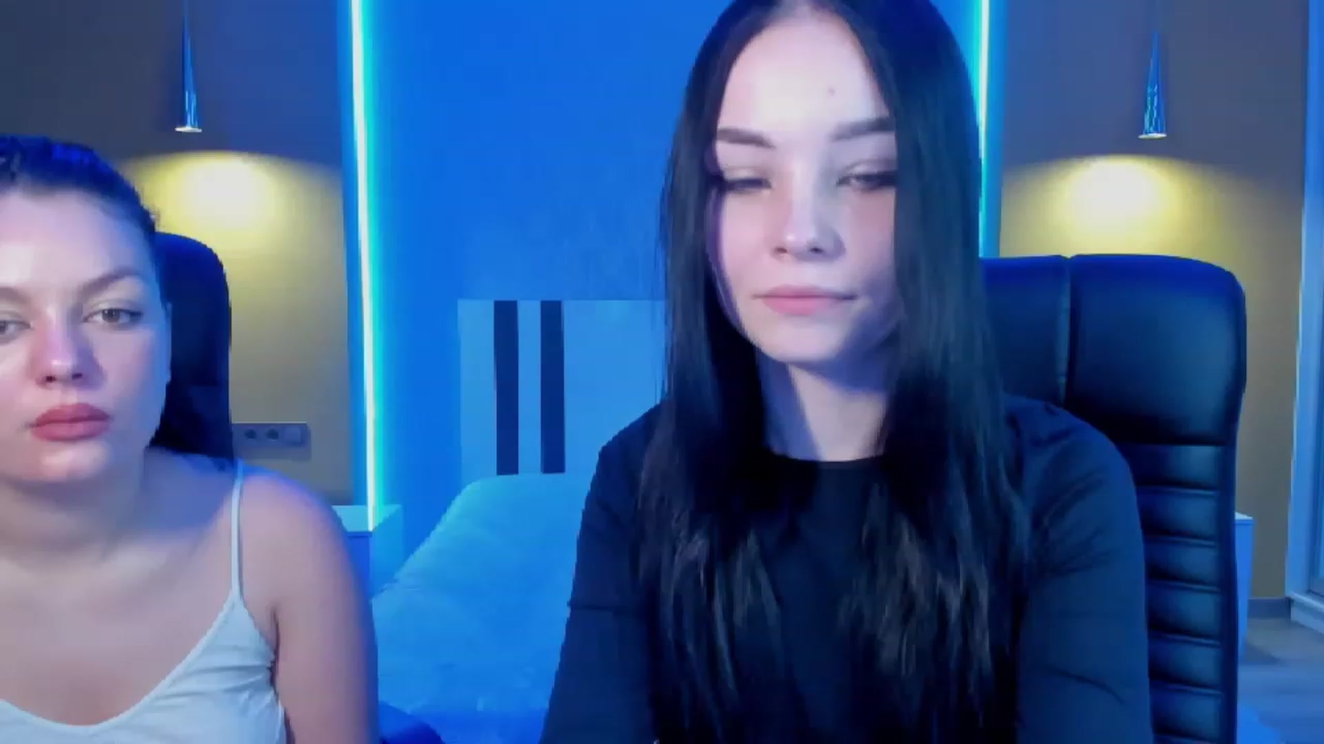 Gallery image thumbnail from SonyaOlsen's myfreecams stream on, 01/19/2023, 13:34 image 14 of 20
