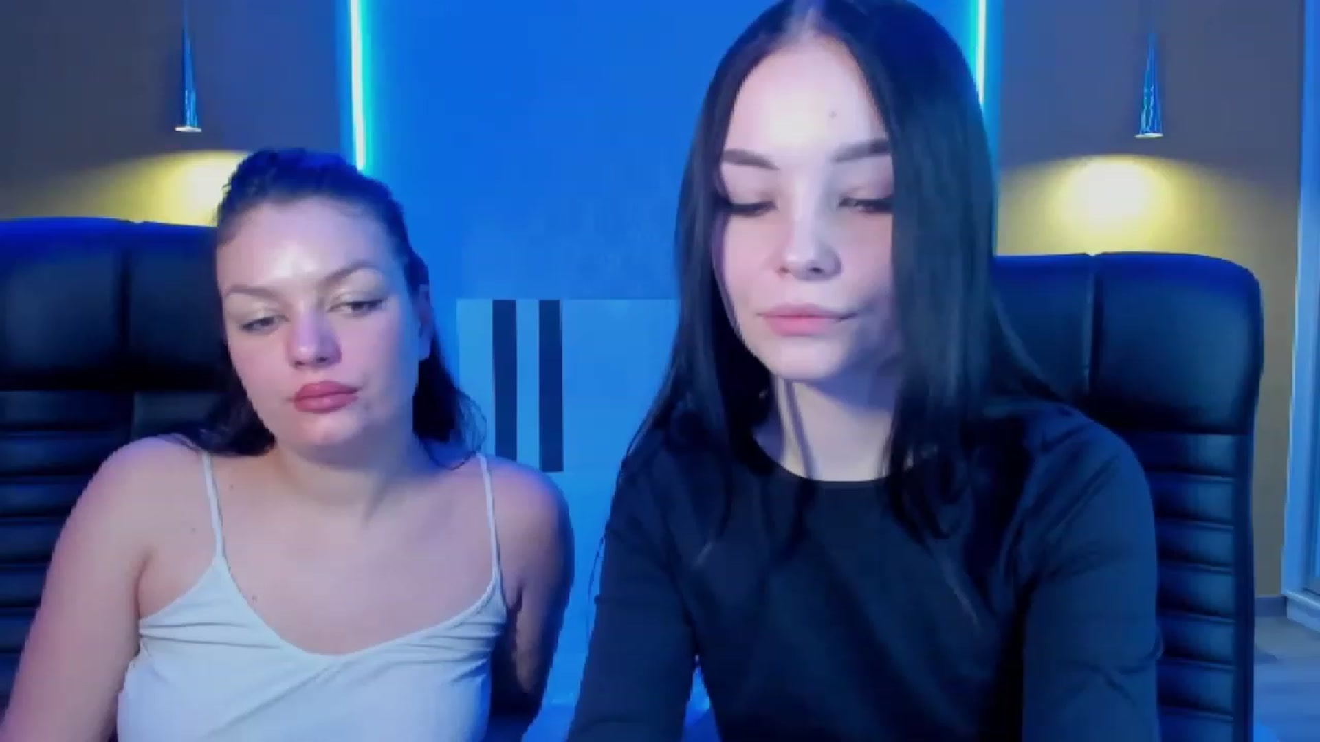 Gallery image thumbnail from SonyaOlsen's myfreecams stream on, 01/19/2023, 13:34 image 20 of 20