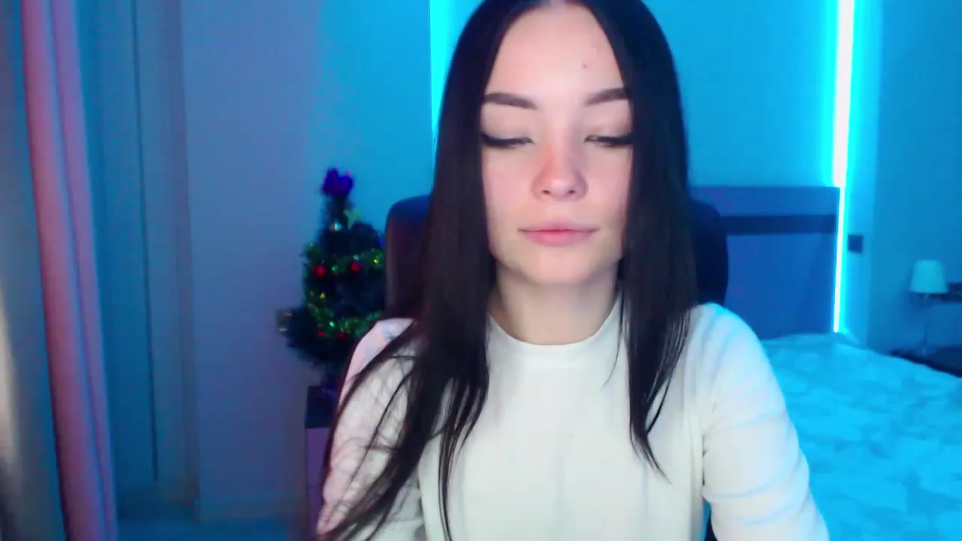 Gallery image thumbnail from SonyaOlsen's myfreecams stream on, 01/20/2023, 08:45 image 20 of 20