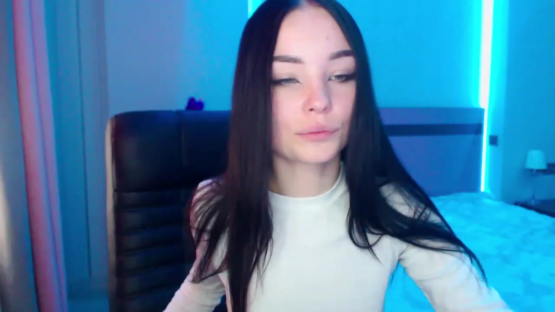 Gallery image thumbnail from SonyaOlsen's myfreecams stream on, 01/20/2023, 08:45 image 19 of 20