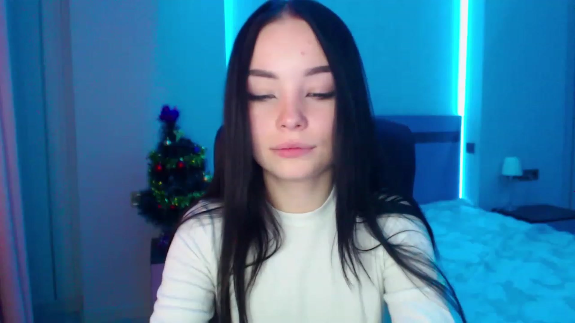 Gallery image thumbnail from SonyaOlsen's myfreecams stream on, 01/20/2023, 09:53 image 16 of 20