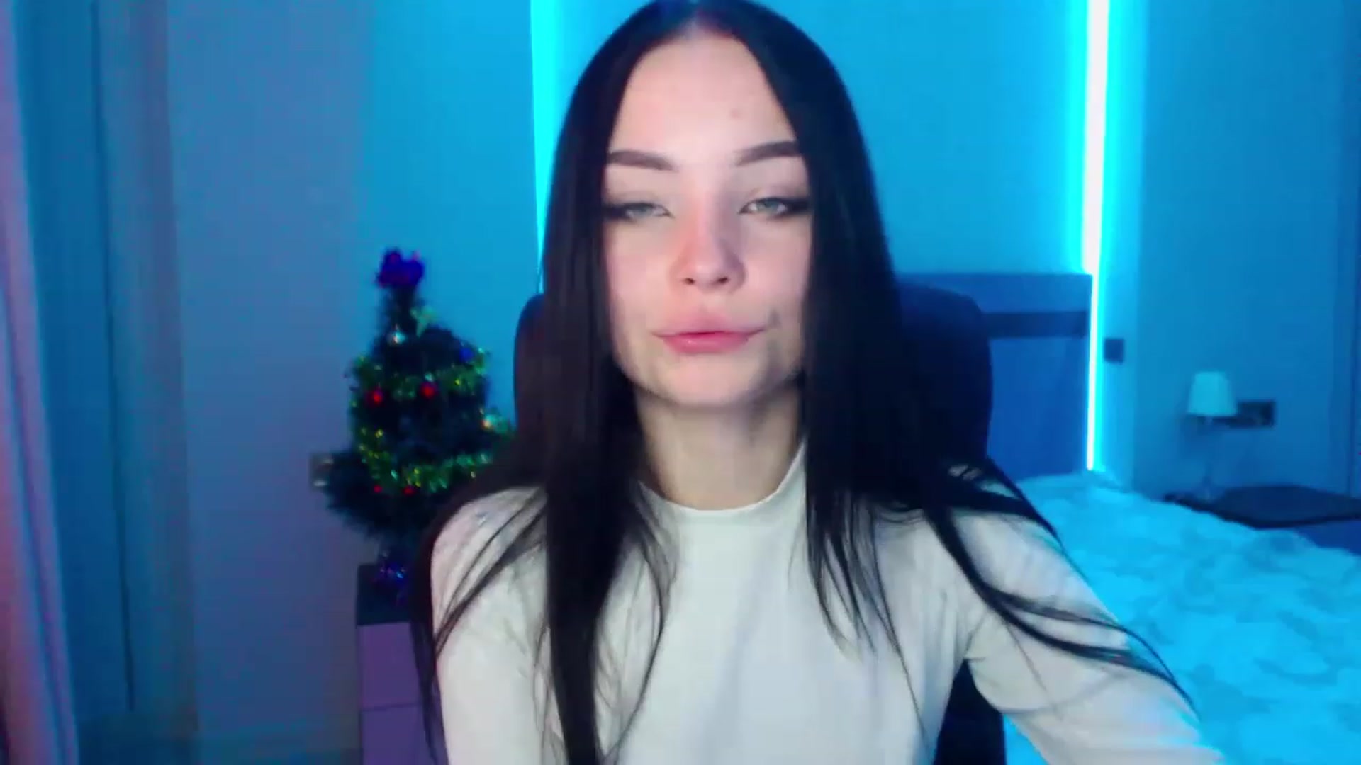 Gallery image thumbnail from SonyaOlsen's myfreecams stream on, 01/20/2023, 09:53 image 20 of 20